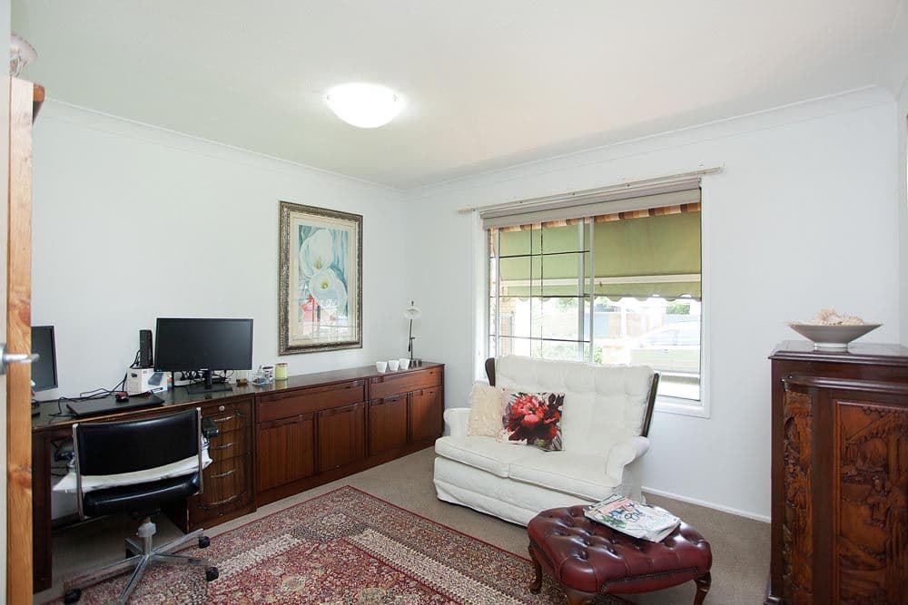15 Robin Avenue, Paradise Point QLD 4216, Paradise Point - Thumbnail 7