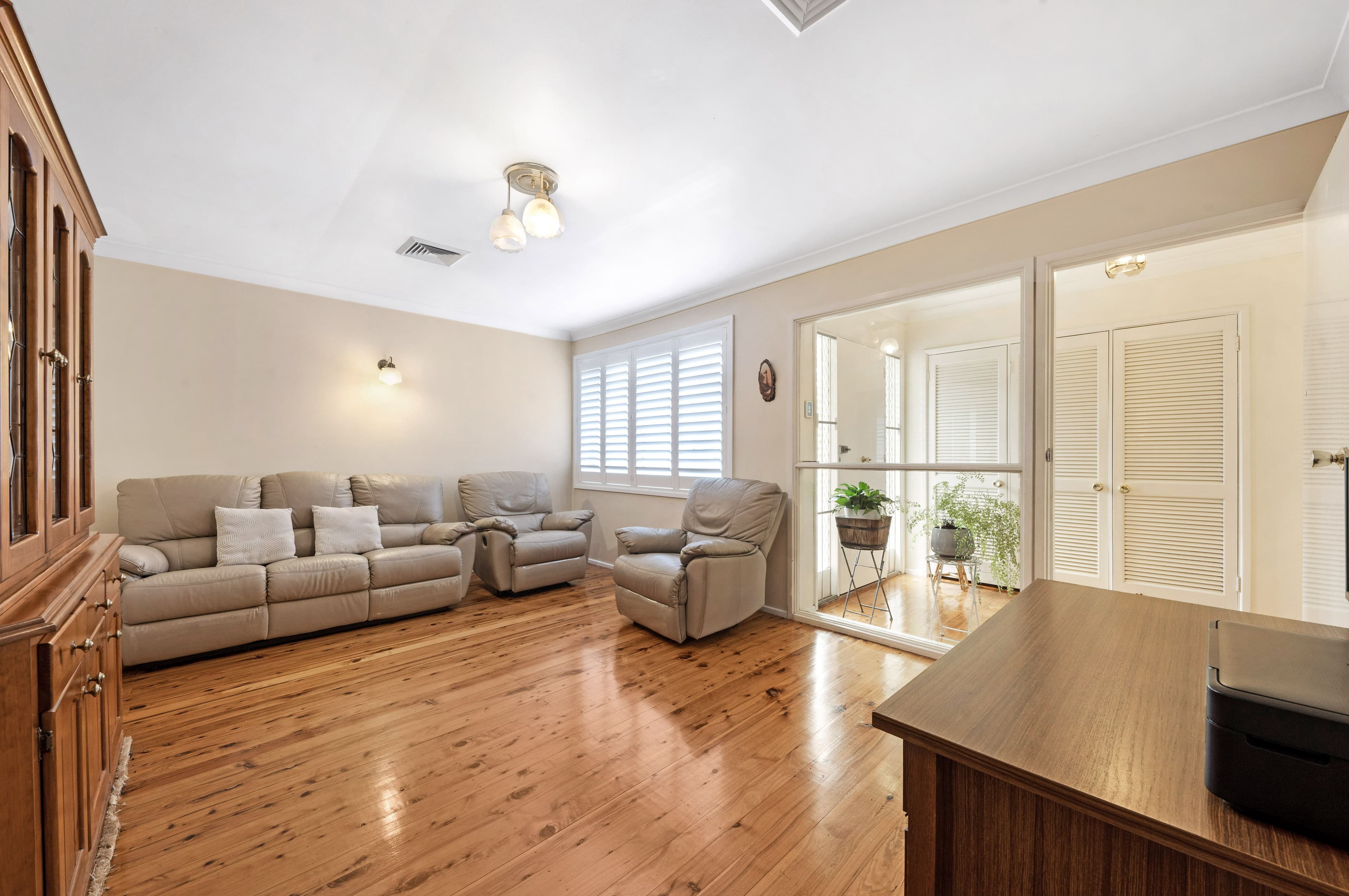 80 Wendy Avenue, Georges Hall NSW 2198, Georges Hall - Thumbnail 4