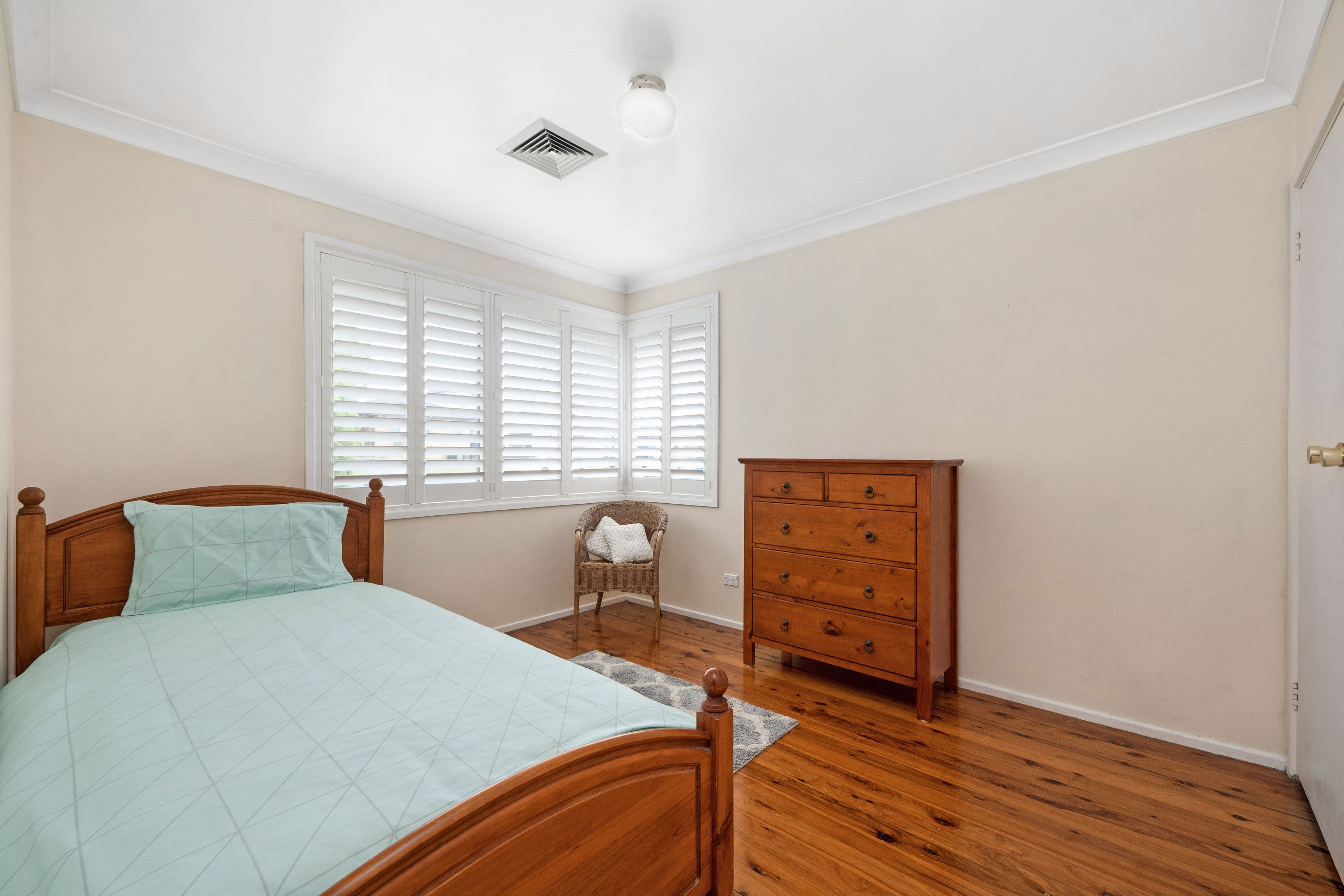 80 Wendy Avenue, Georges Hall NSW 2198, Georges Hall - Thumbnail 6