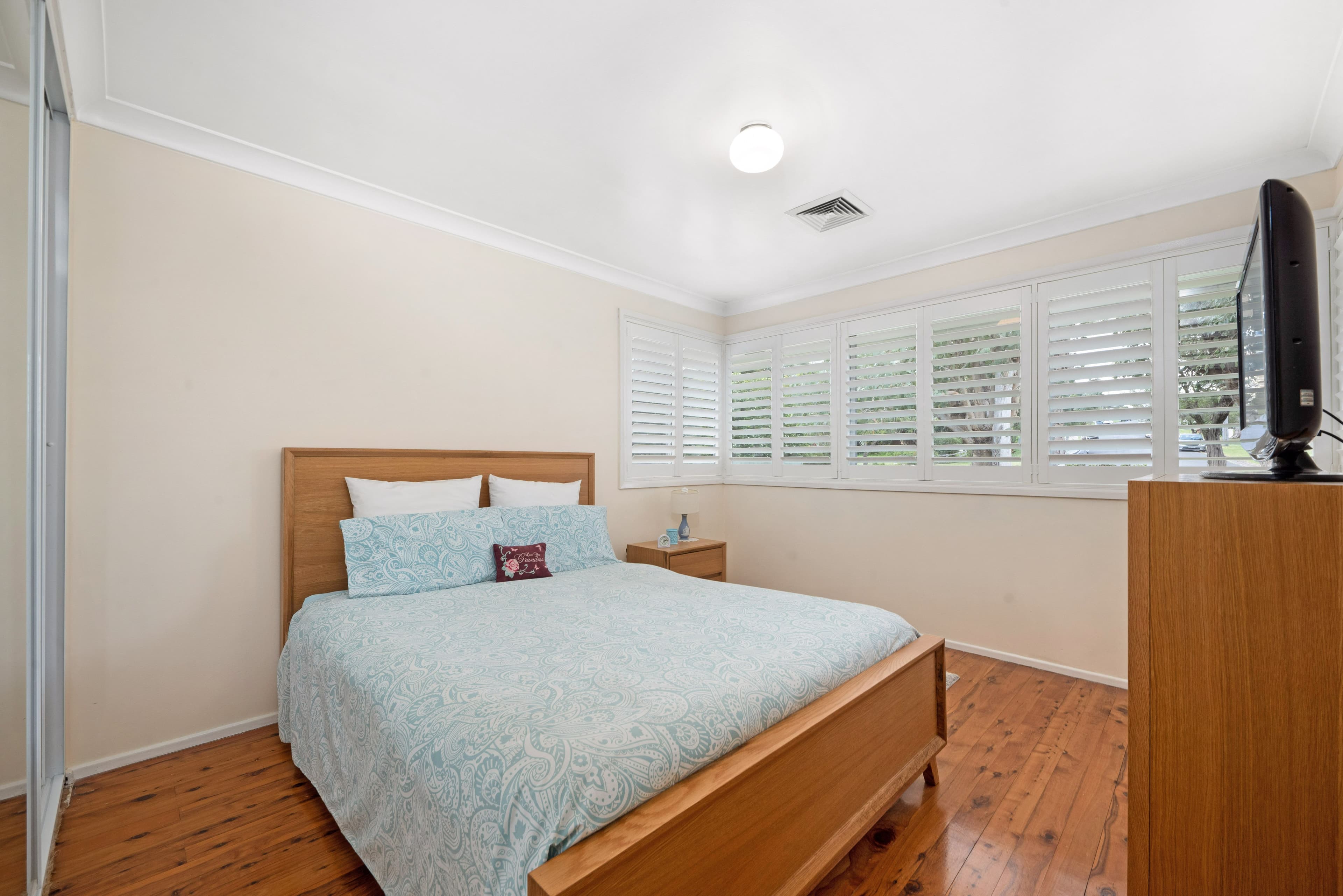 80 Wendy Avenue, Georges Hall NSW 2198, Georges Hall - Thumbnail 7