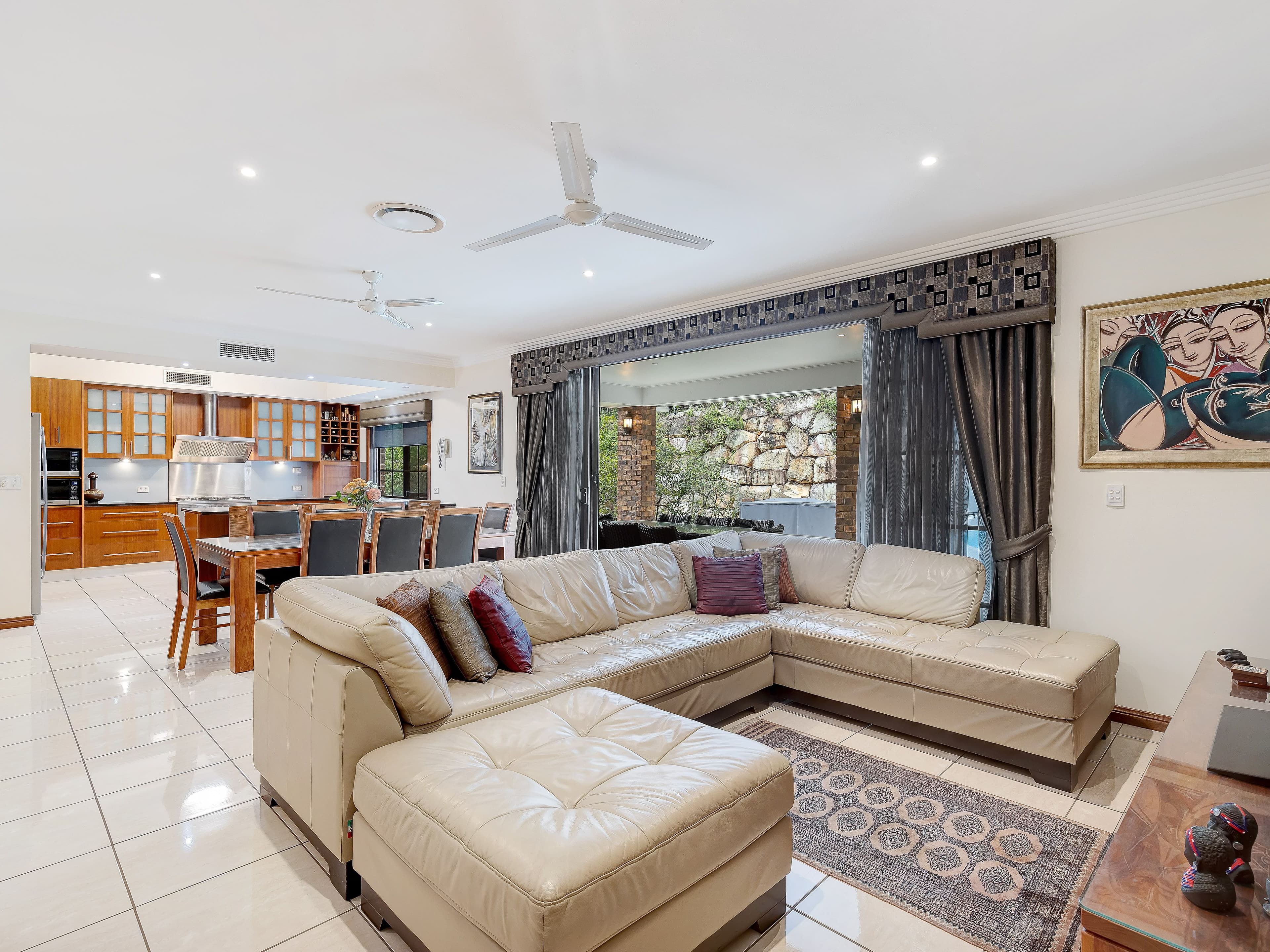 8 Shuttle Place, Bridgeman Downs QLD 4035, Bridgeman Downs - Thumbnail 3