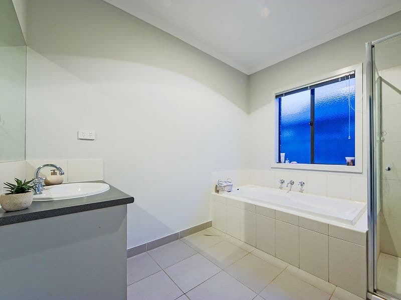 26 Fieldwren Drive, WILLIAMS LANDING VIC 3027, Williams Landing - Thumbnail 8