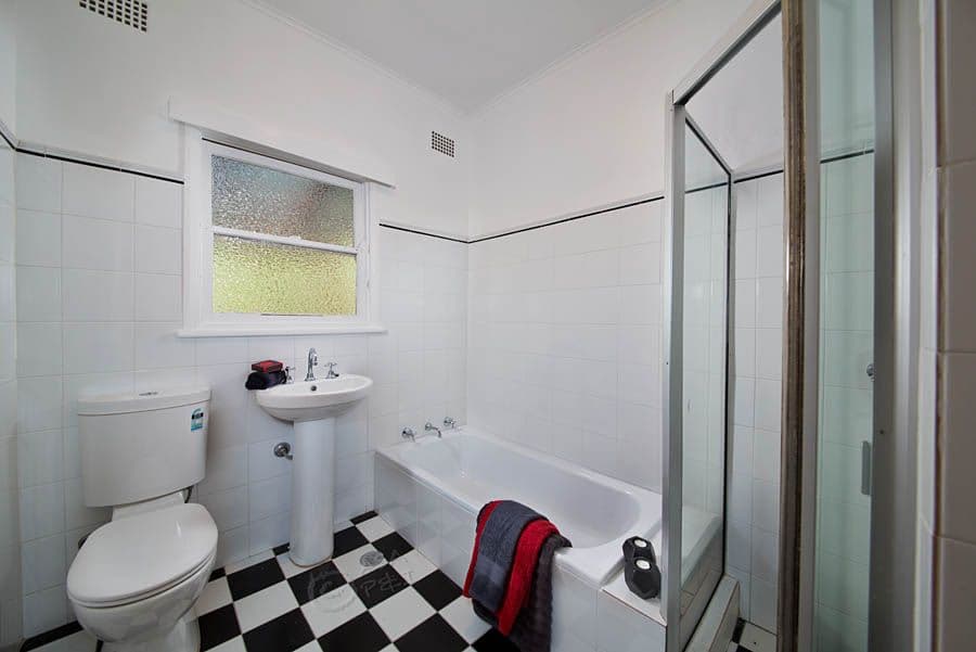 19 Hat Hill Road, Blackheath - Thumbnail 5