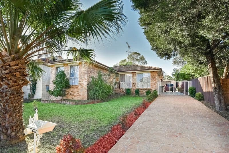 Minto NSW 2566, Minto - Image 1