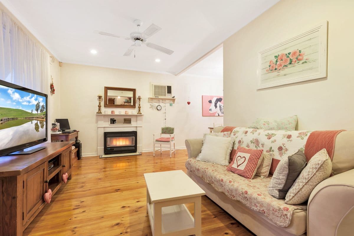 62 Padbury Road, Gilles Plains SA 5086, Gilles Plains - Thumbnail 3