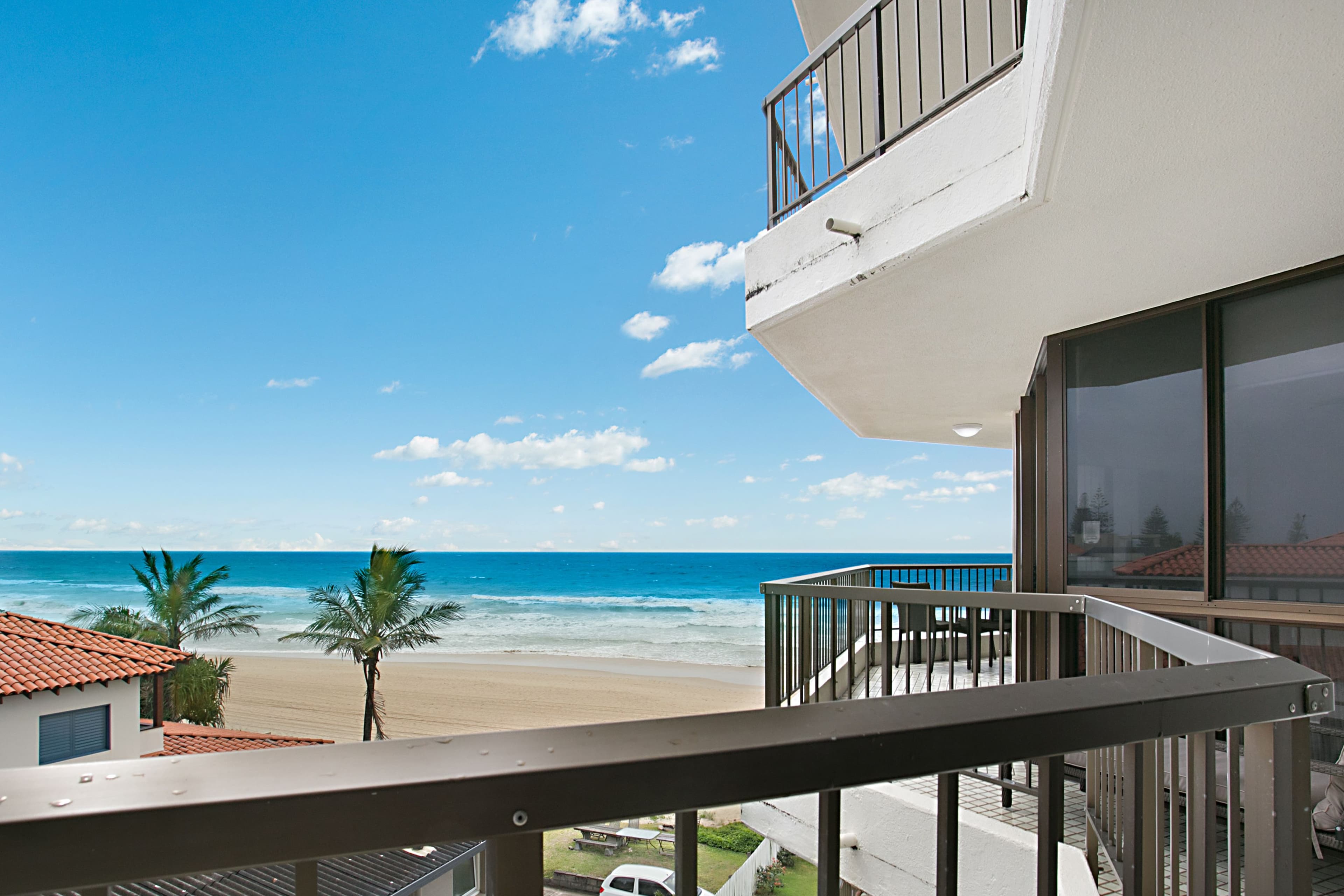37 Albatross Avenue, Mermaid Beach QLD 4218, Mermaid Beach - Thumbnail 4