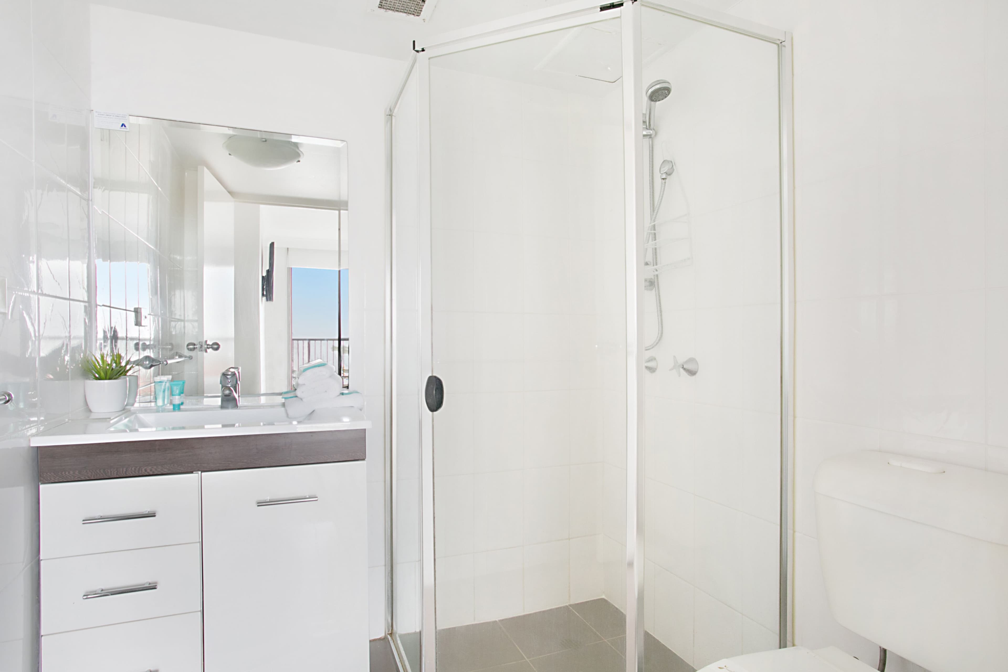 37 Albatross Avenue, Mermaid Beach QLD 4218, Mermaid Beach - Thumbnail 8