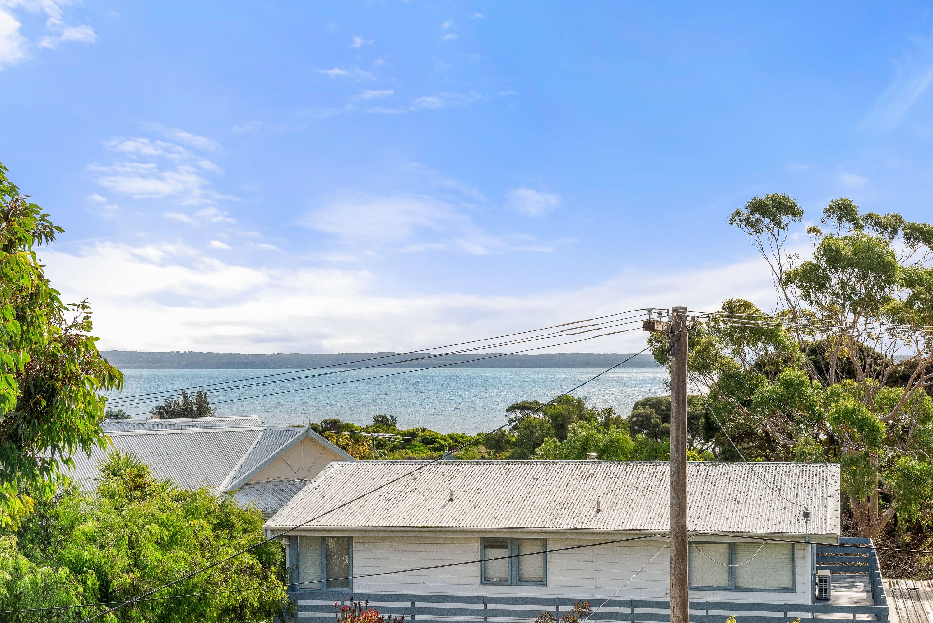 17 McRae Avenue, Cowes VIC 3922, Cowes - Thumbnail 3