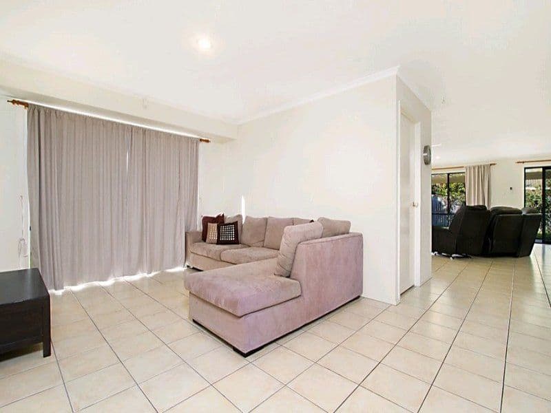 11 River Park Drive, LOGANHOLME QLD 4129, Loganholme - Thumbnail 2