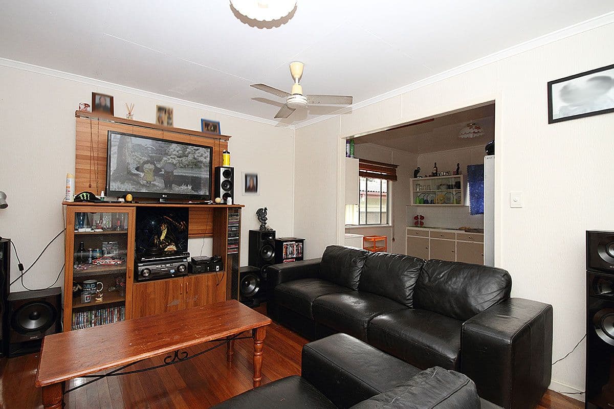 31 Gilmore Street, Leichhardt QLD 4305, Leichhardt - Thumbnail 4