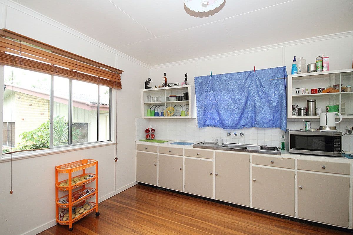 31 Gilmore Street, Leichhardt QLD 4305, Leichhardt - Thumbnail 6