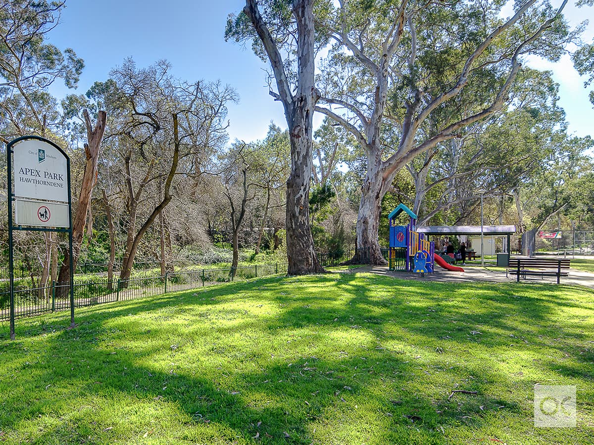 11 Hewett Avenue, Hawthorndene - Thumbnail 2