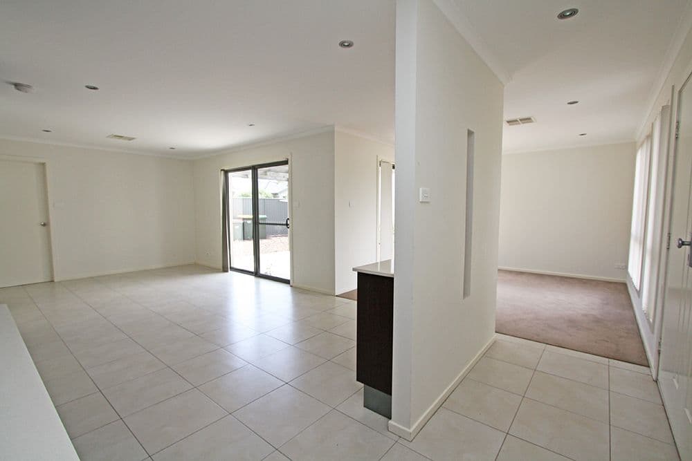 4-6 McMahon Drive, Bungendore NSW 2621, Bungendore - Thumbnail 4