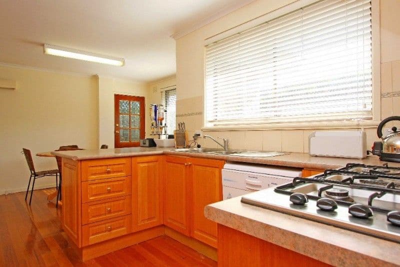 35 Jacqueline Road, BUNDOORA VIC 3083, Bundoora - Thumbnail 7