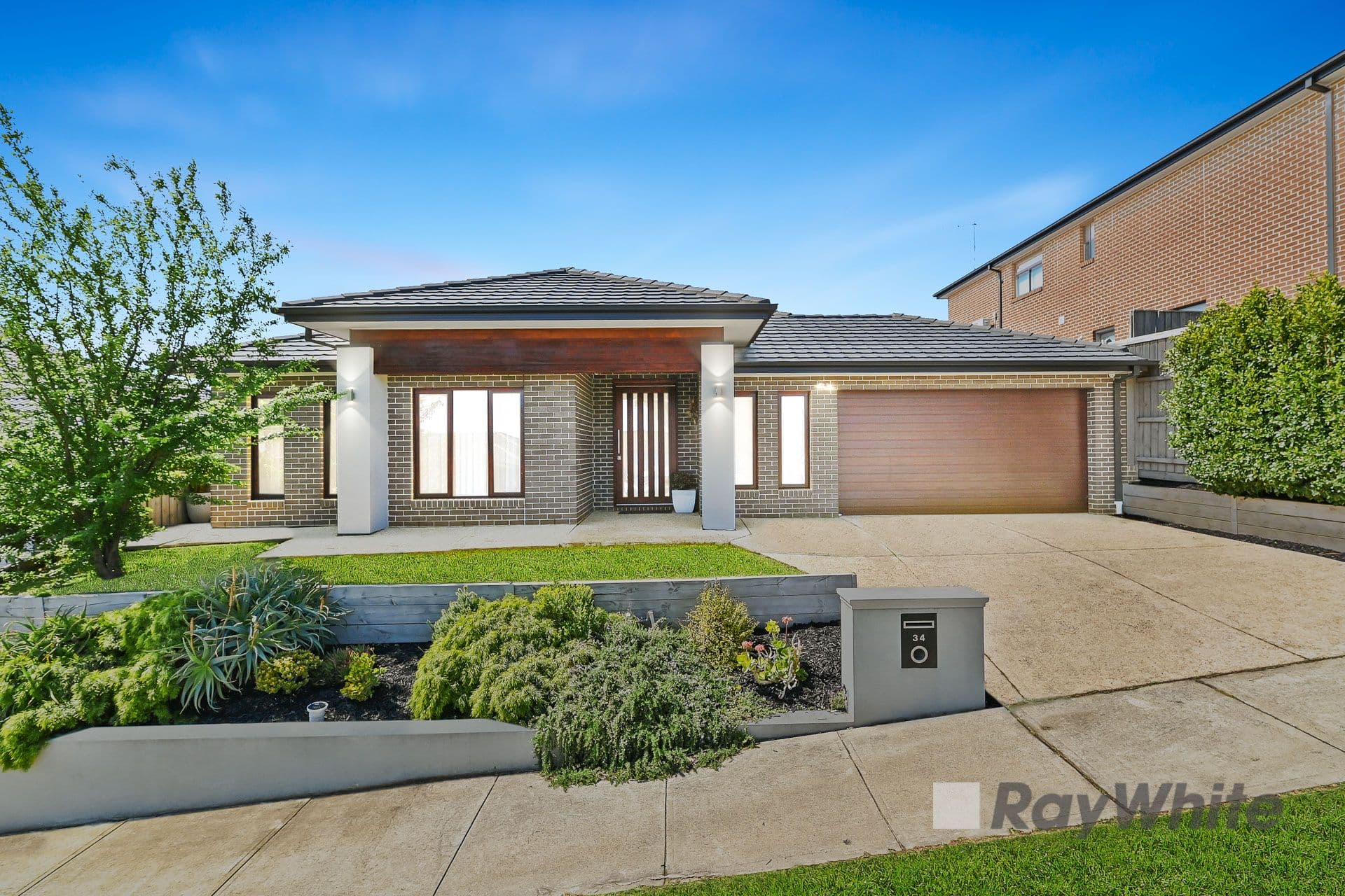 34 Montalto Drive, Pakenham VIC 3810, Pakenham - Image 1