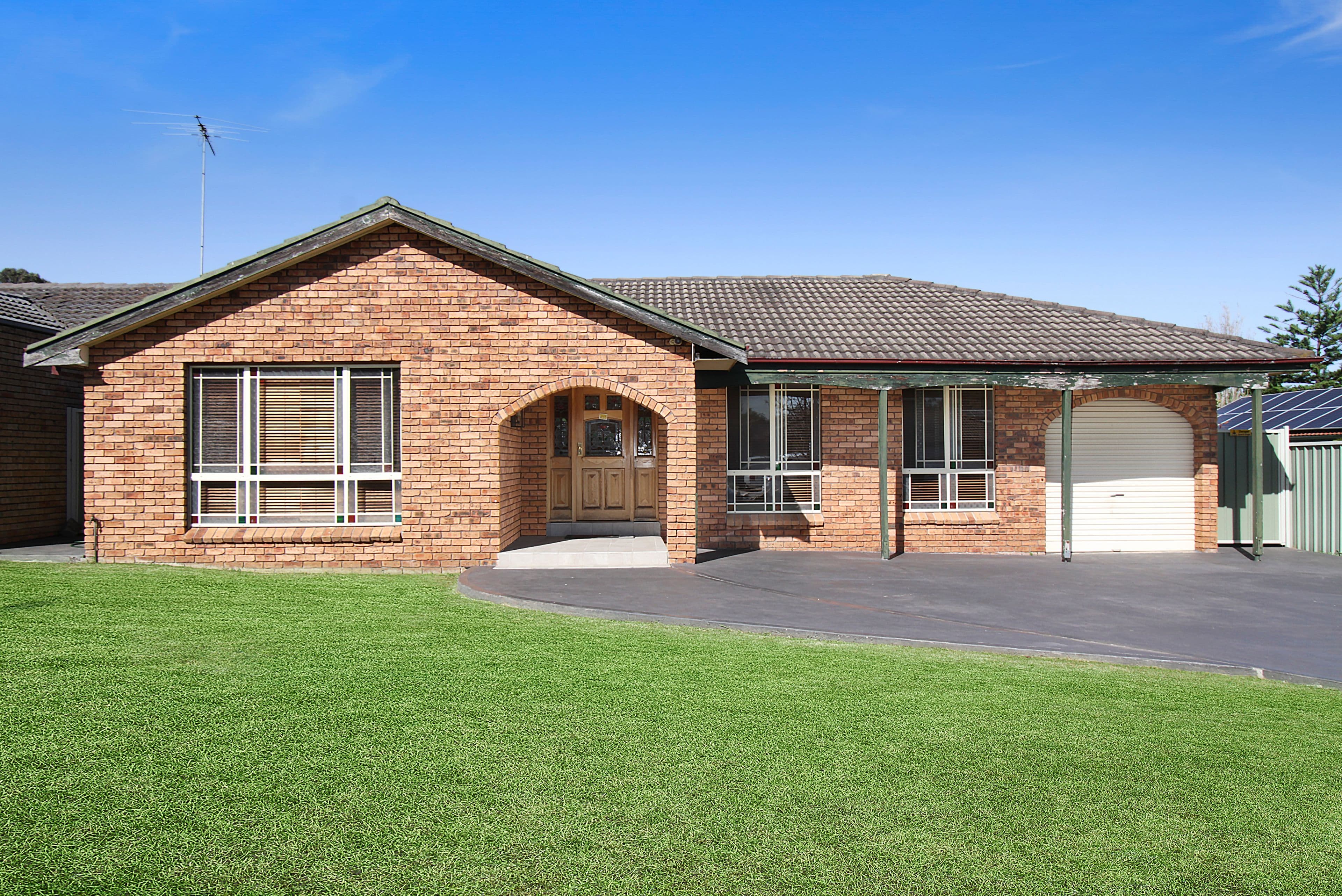 14 Lyell Street, Bossley Park NSW 2176, Bossley Park - Image 1