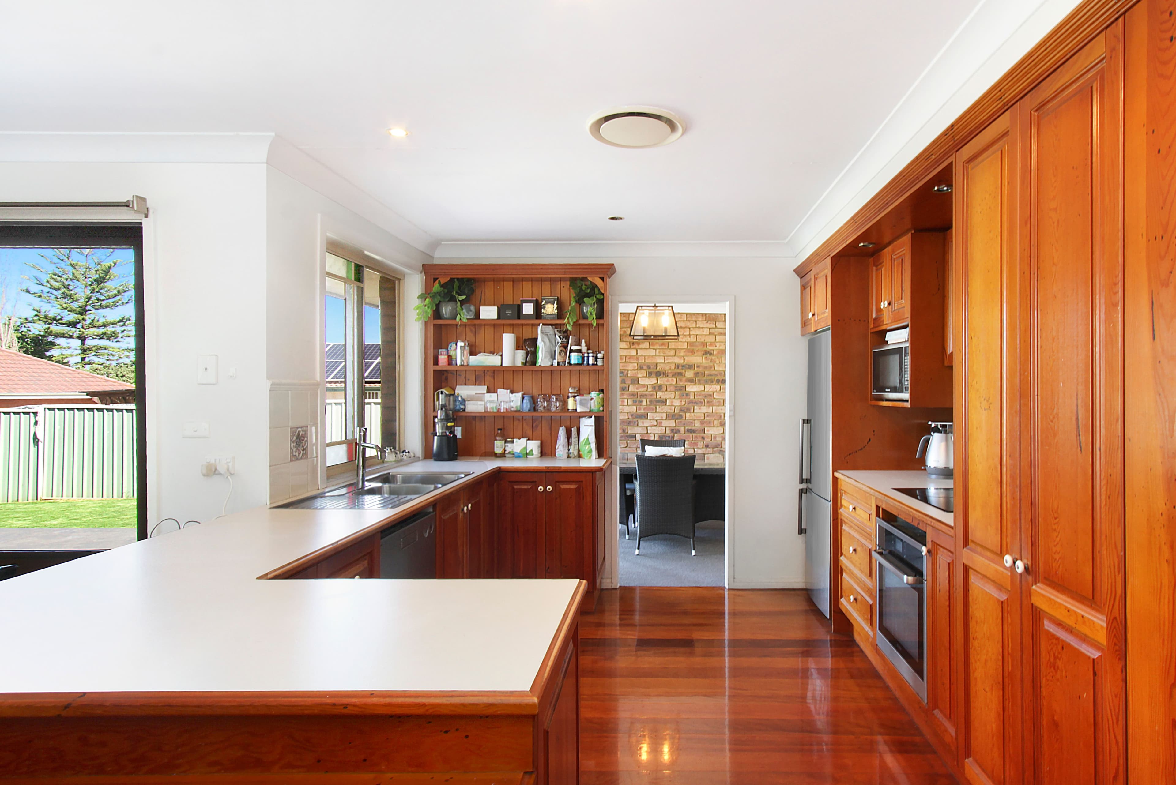 14 Lyell Street, Bossley Park NSW 2176, Bossley Park - Thumbnail 3