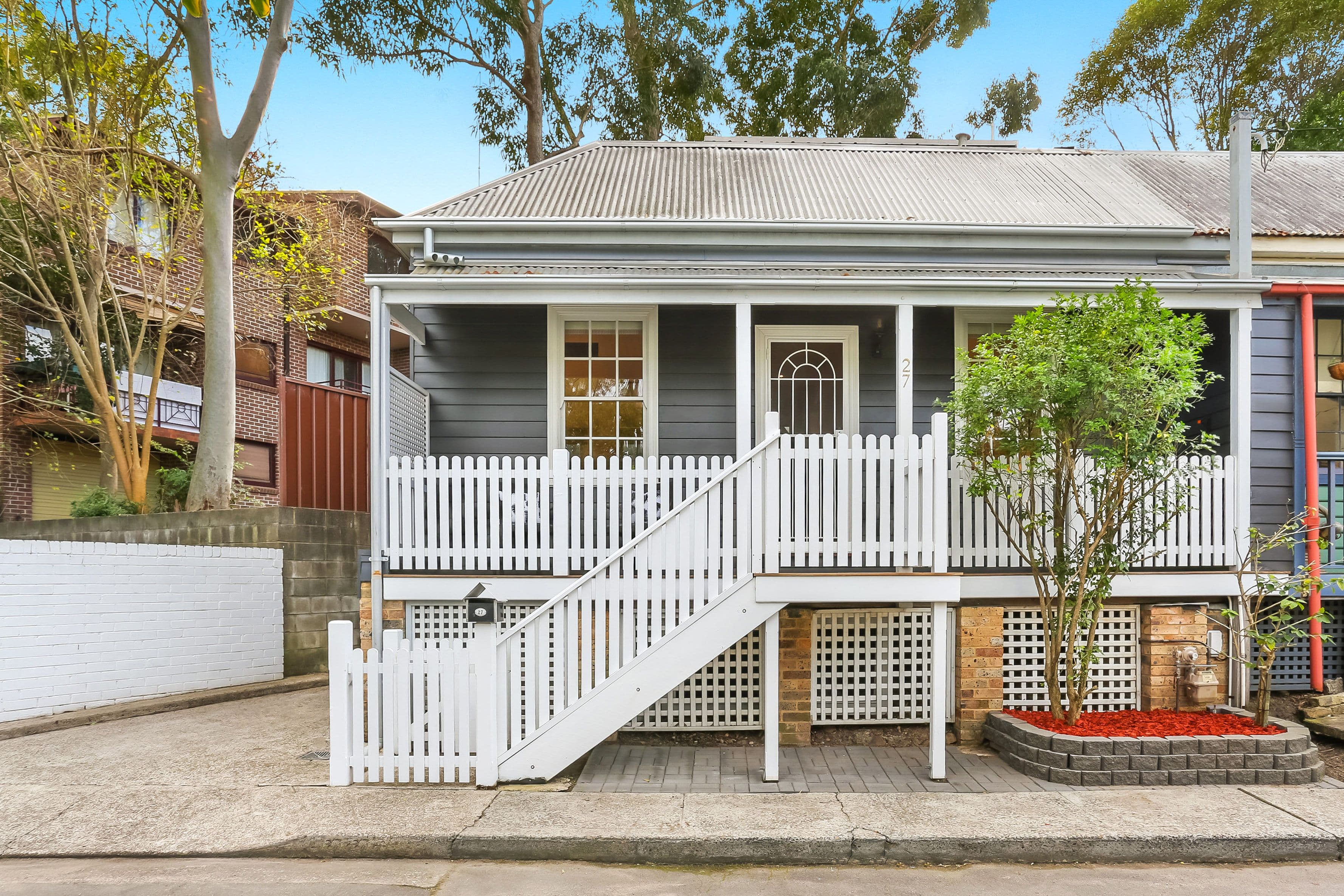11 Valley Street, Balmain - Image 1