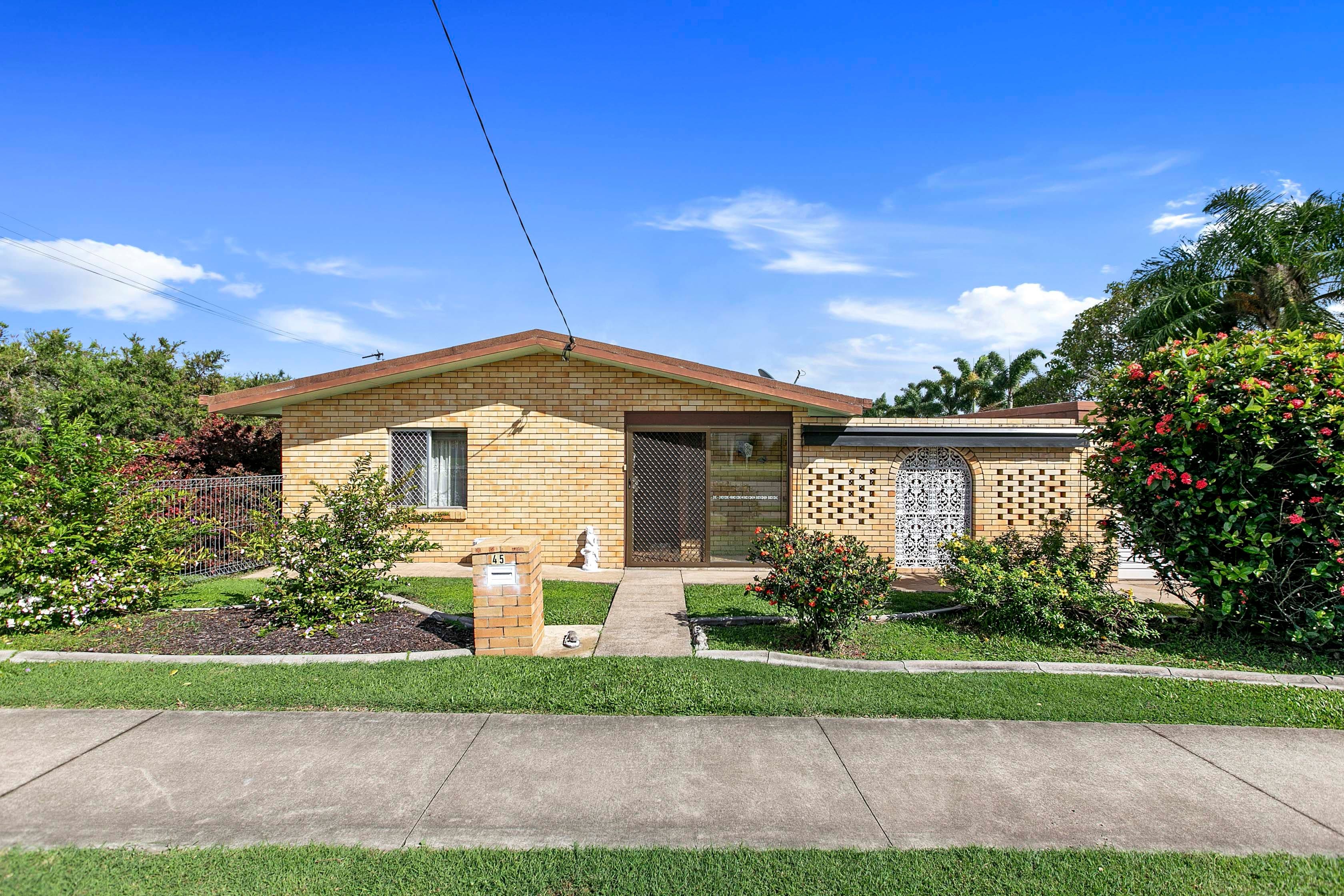 45 Hunter Street, Pialba QLD 4655, Pialba - Image 1