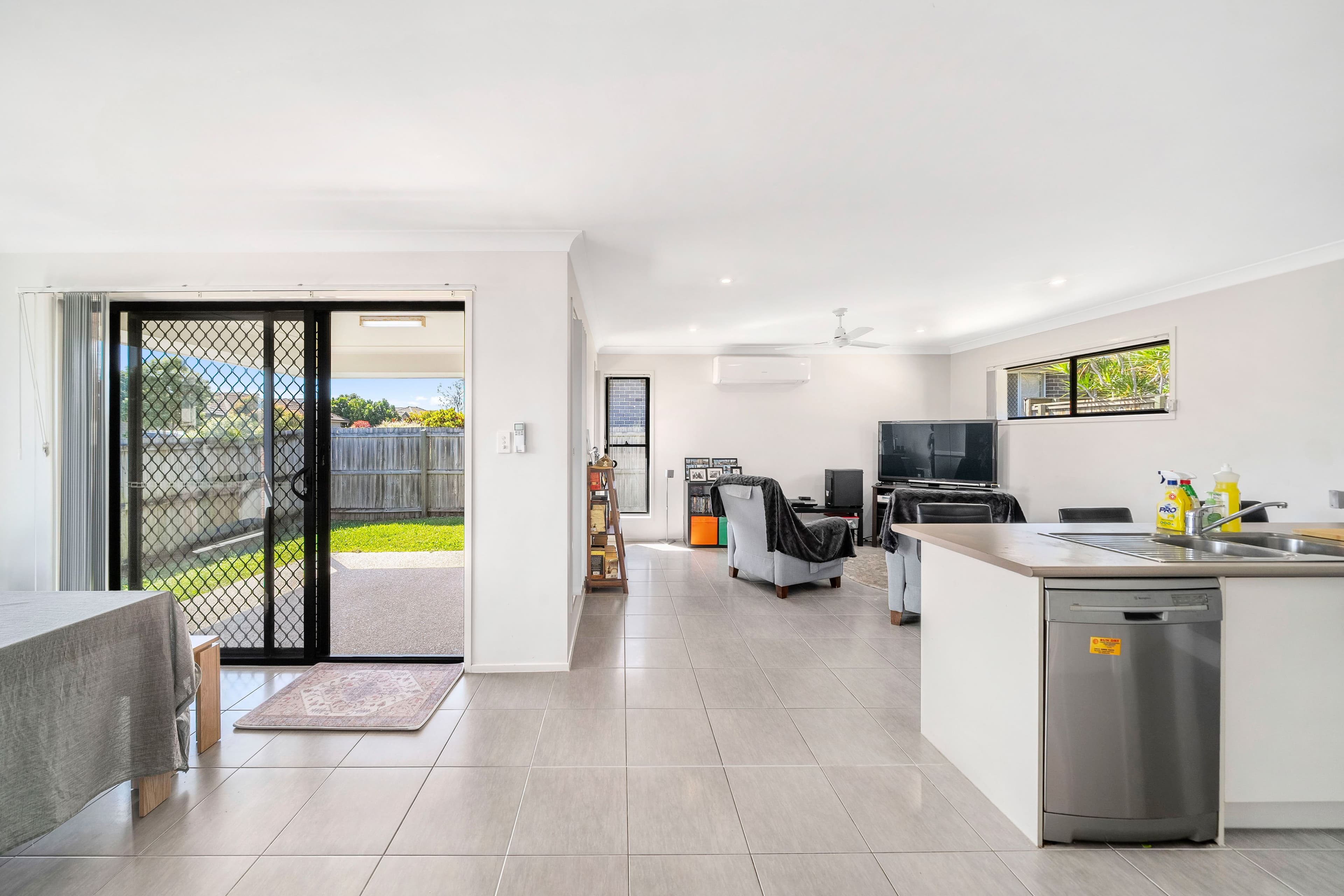 10 Triumph Street, North Lakes QLD 4509, North Lakes - Thumbnail 6