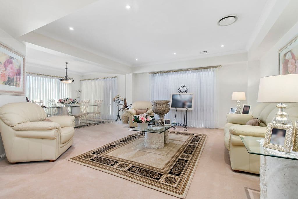 58 Feodore Drive, Cecil Hills - Thumbnail 3