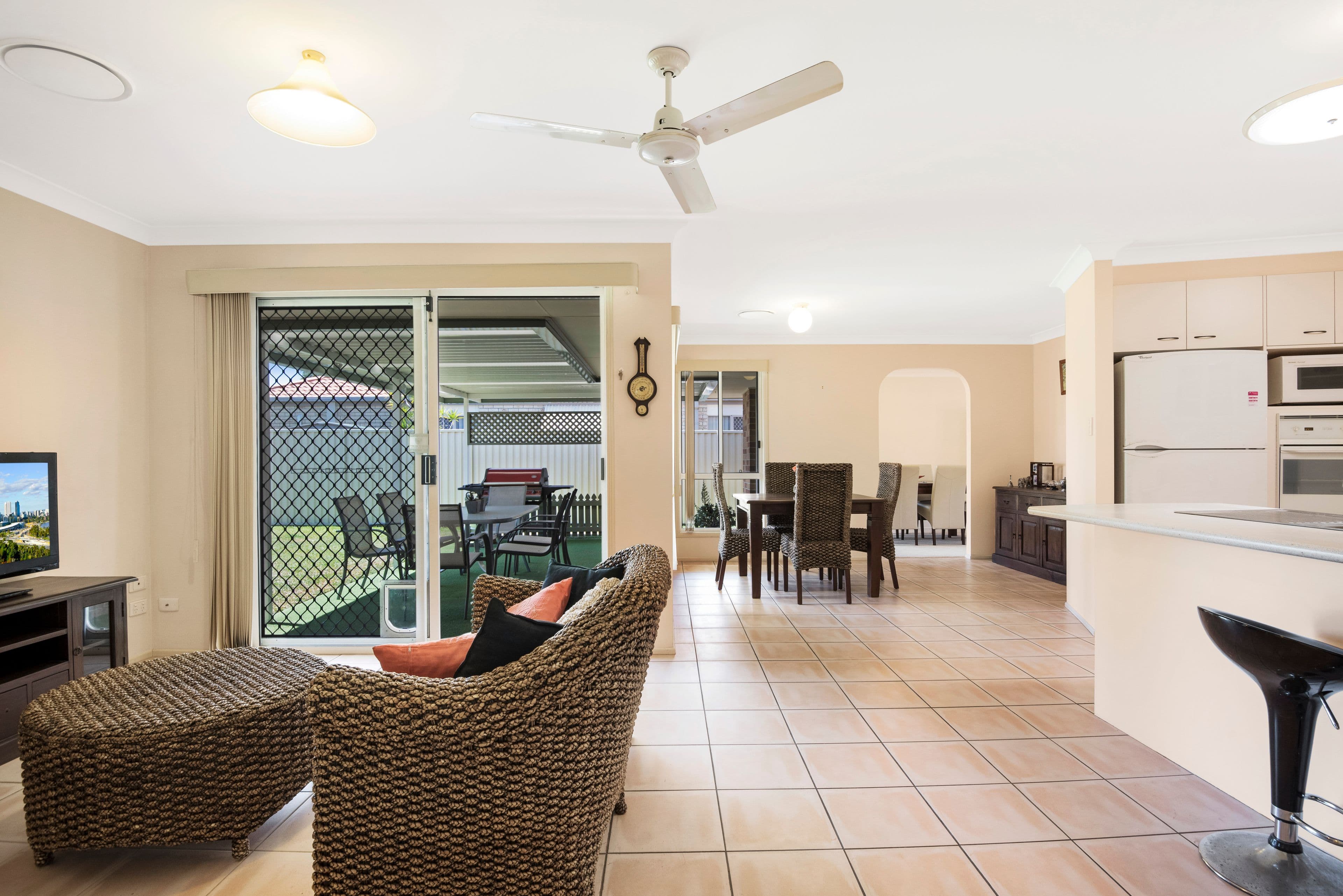 28 Gilchrist Drive, Currumbin Waters QLD 4223, Currumbin Waters - Thumbnail 2