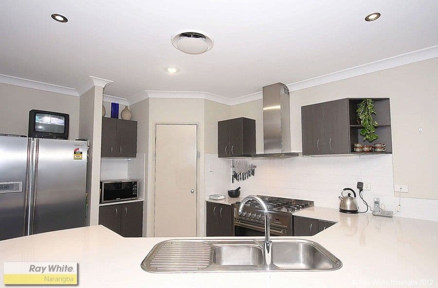 9 Mabel Street, Ivanhoe, Ivanhoe - Thumbnail 4