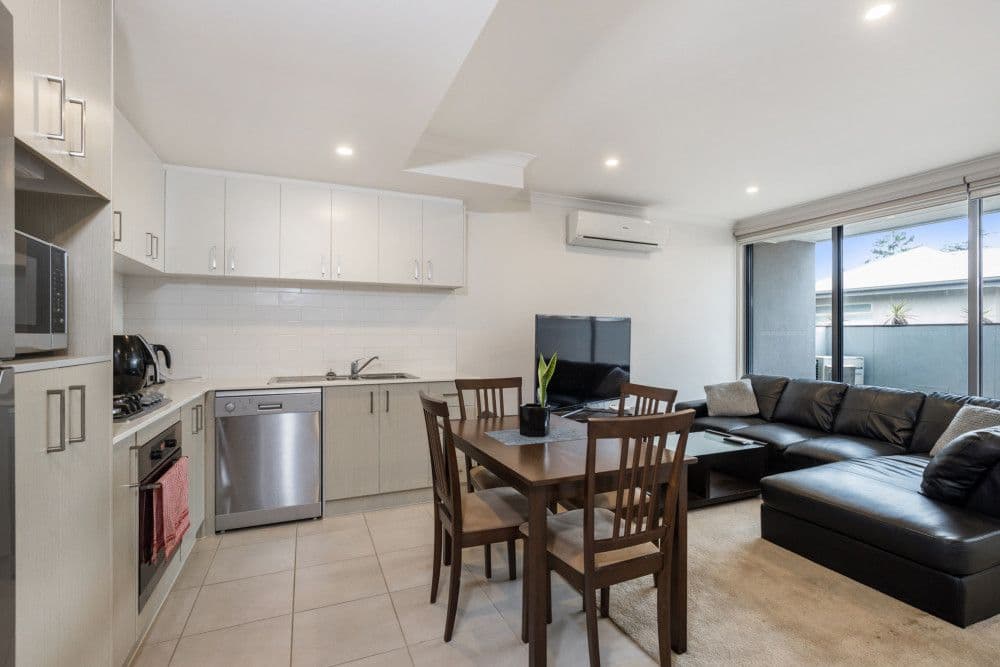 13 Highmoor Avenue, Bayswater VIC 3153, Bayswater - Thumbnail 2
