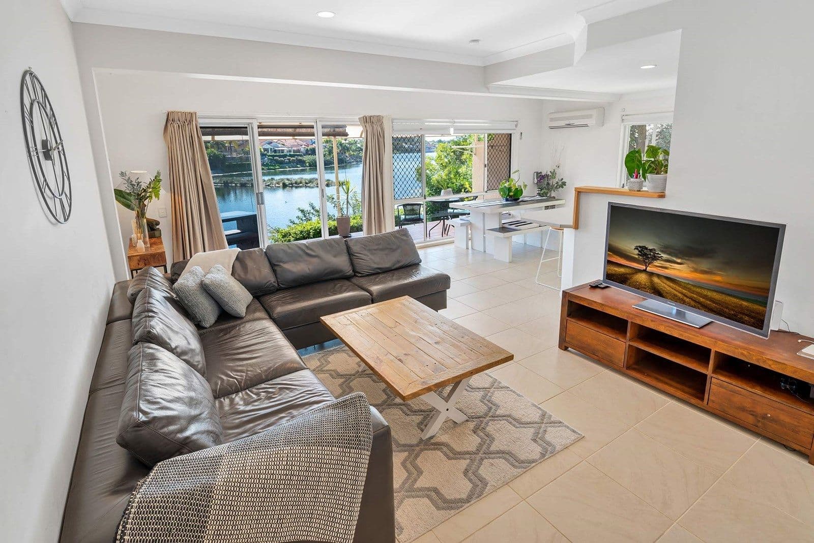1-5 Kallista Close, ROBINA QLD 4226, Robina - Thumbnail 2