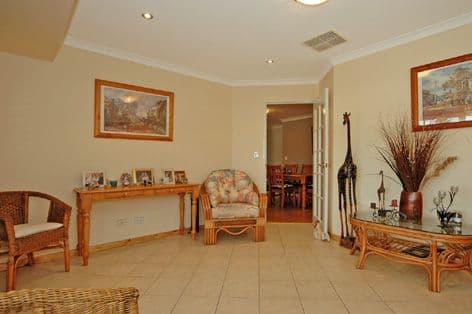 9 Tilley Lane, BALLAJURA WA 6066, Ballajura - Thumbnail 5