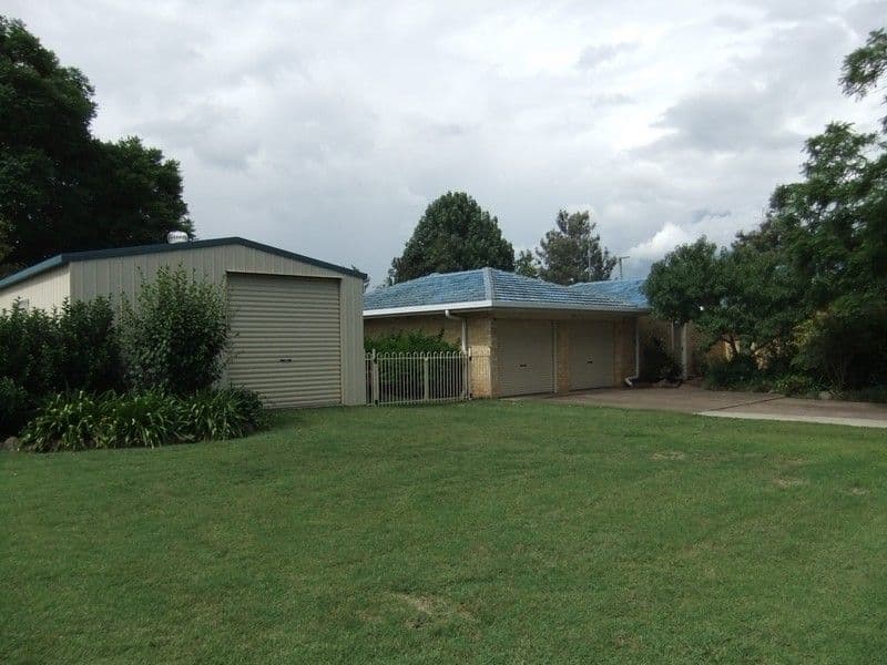 35 Briggs, PITTSWORTH QLD 4356, Pittsworth - Thumbnail 3