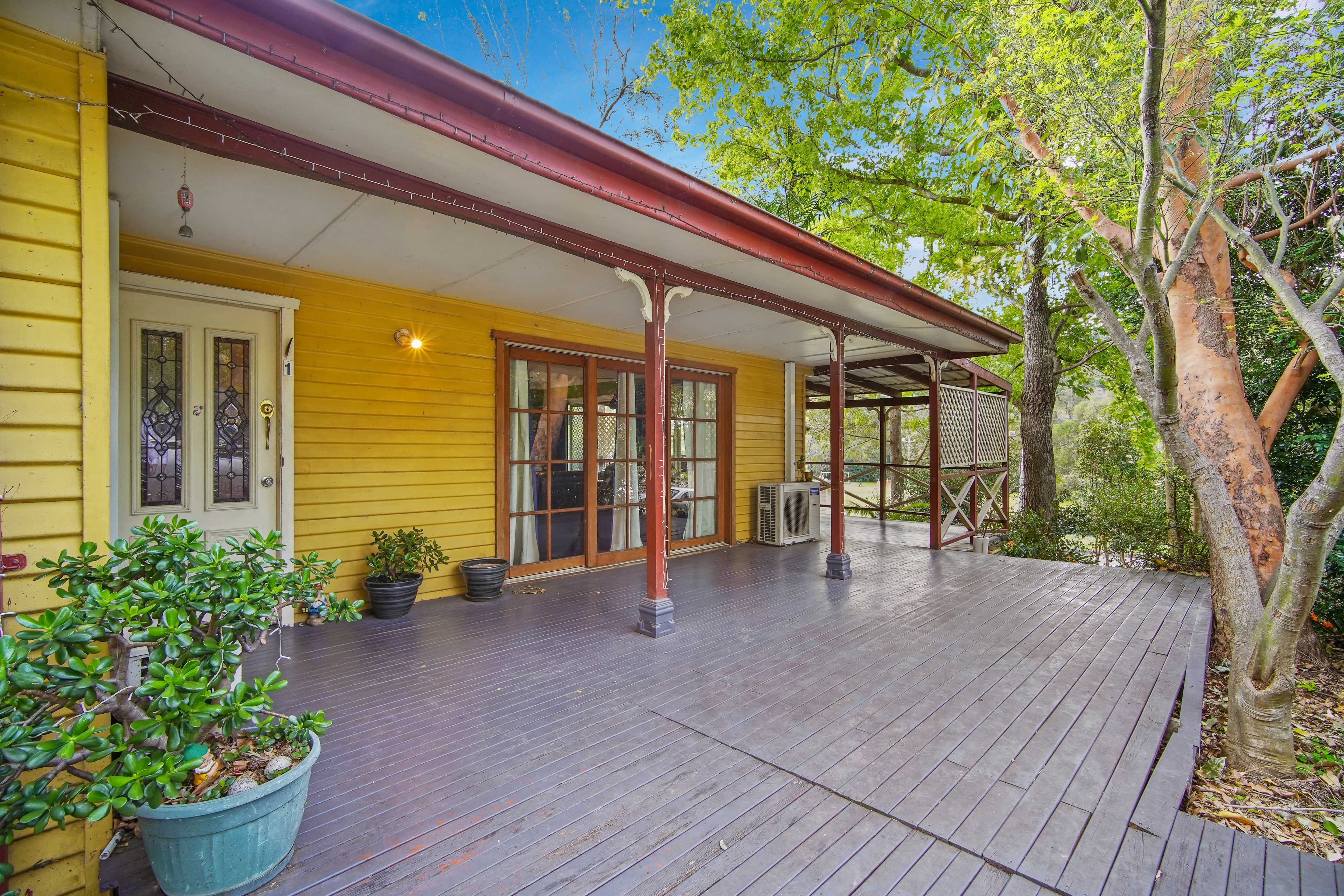 1 Avon Parade, Mount Kembla NSW 2526, Mount Kembla - Thumbnail 2