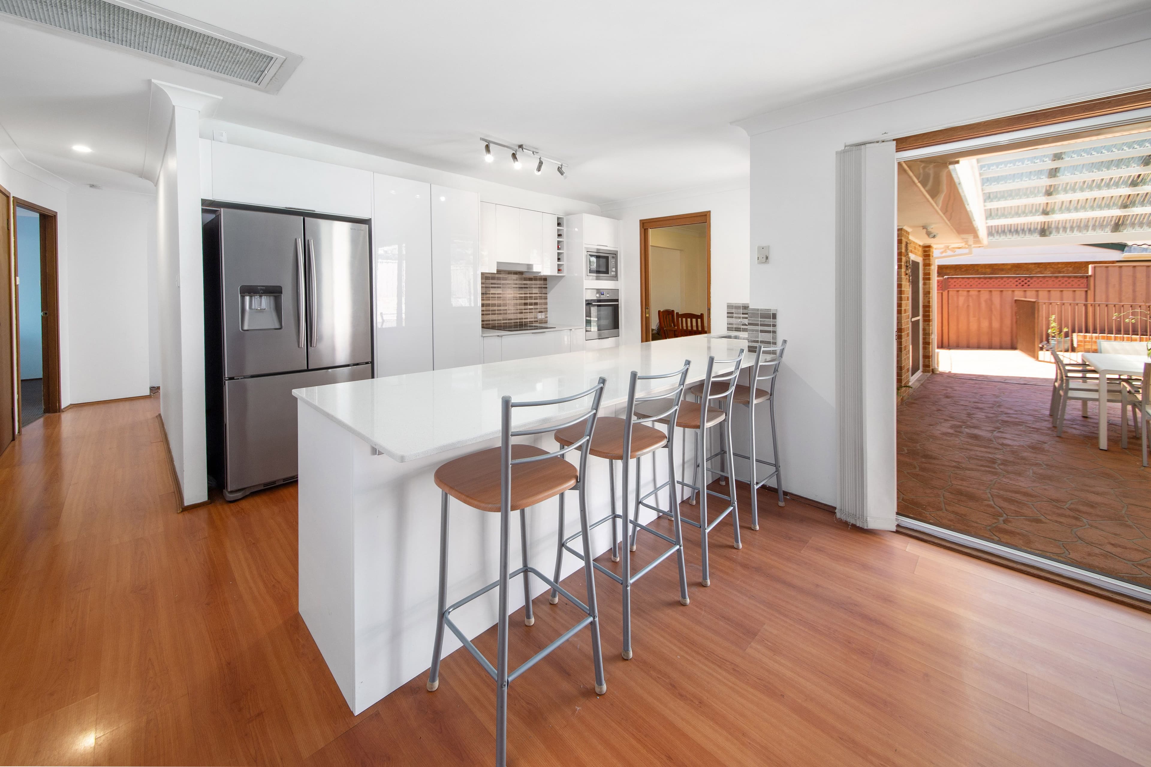 17 Tallowwood Close, Alfords Point NSW 2234, Alfords Point - Thumbnail 2