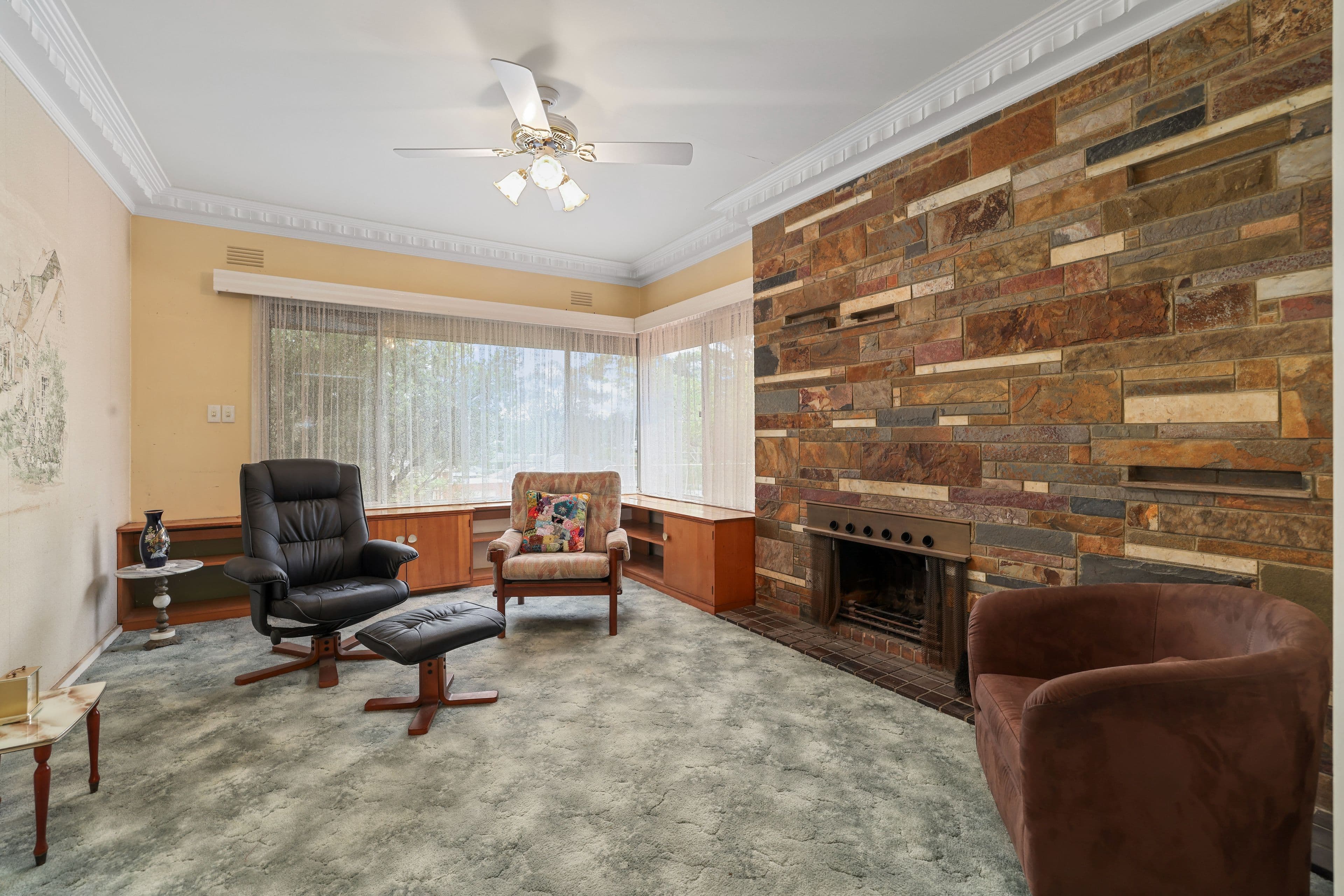 21 Parkview Drive, Ferntree Gully VIC 3156, Ferntree Gully - Thumbnail 2