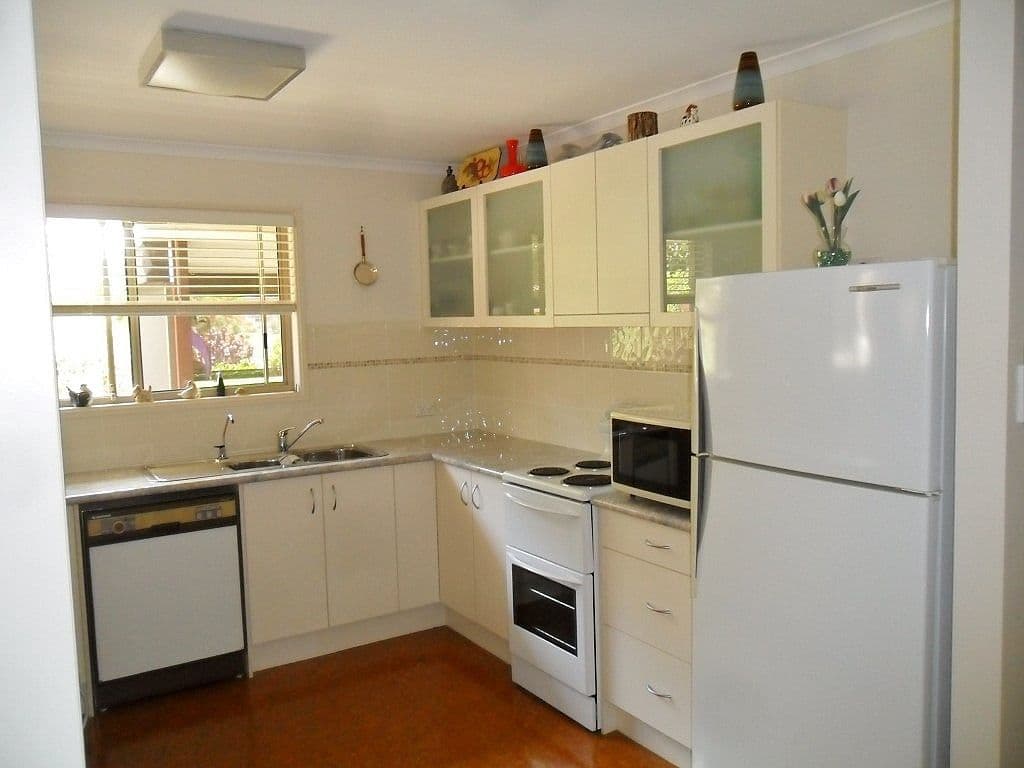 230 Torquay Terrace, TORQUAY QLD 4655, Torquay - Thumbnail 8