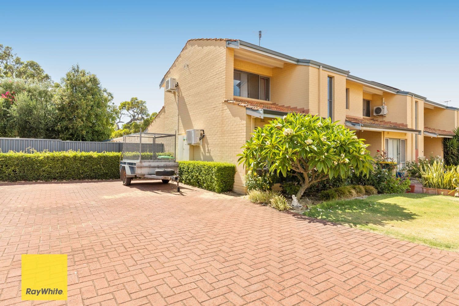 69 Tendring Way, Girrawheen WA 6064, Girrawheen - Thumbnail 2