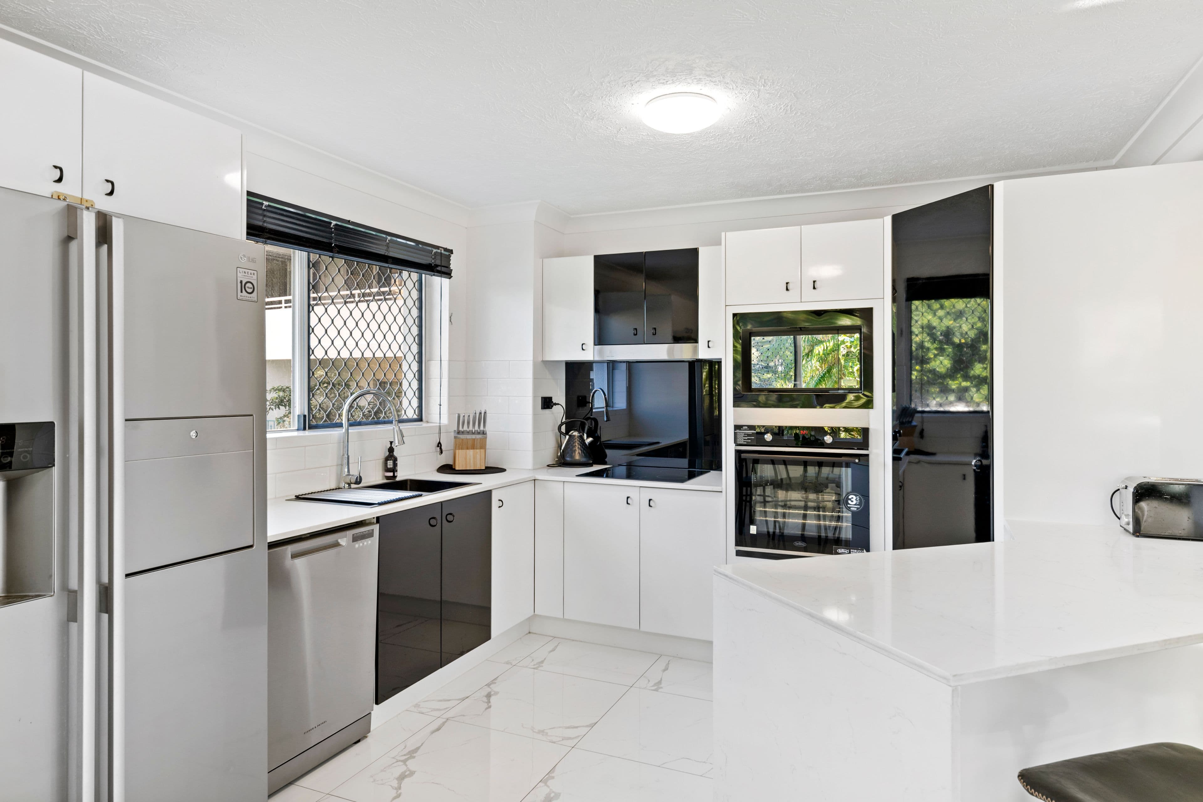 55-56 Paradise Island, Surfers Paradise QLD 4217, Surfers Paradise - Thumbnail 7