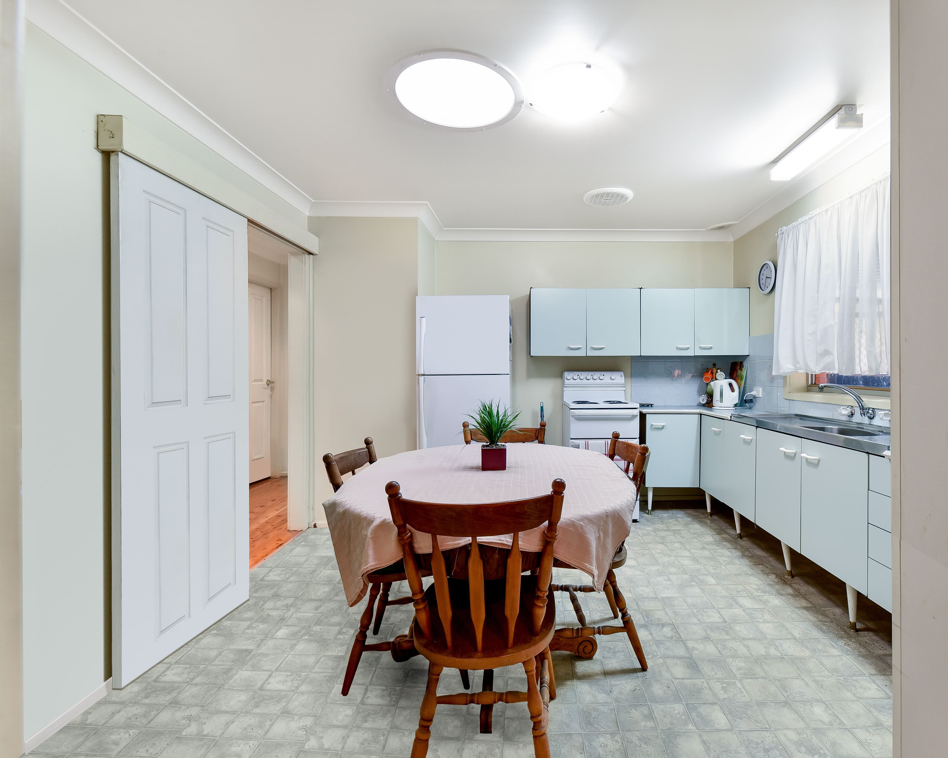 16 Richmond Crescent, Campbelltown NSW 2560, Campbelltown - Thumbnail 4