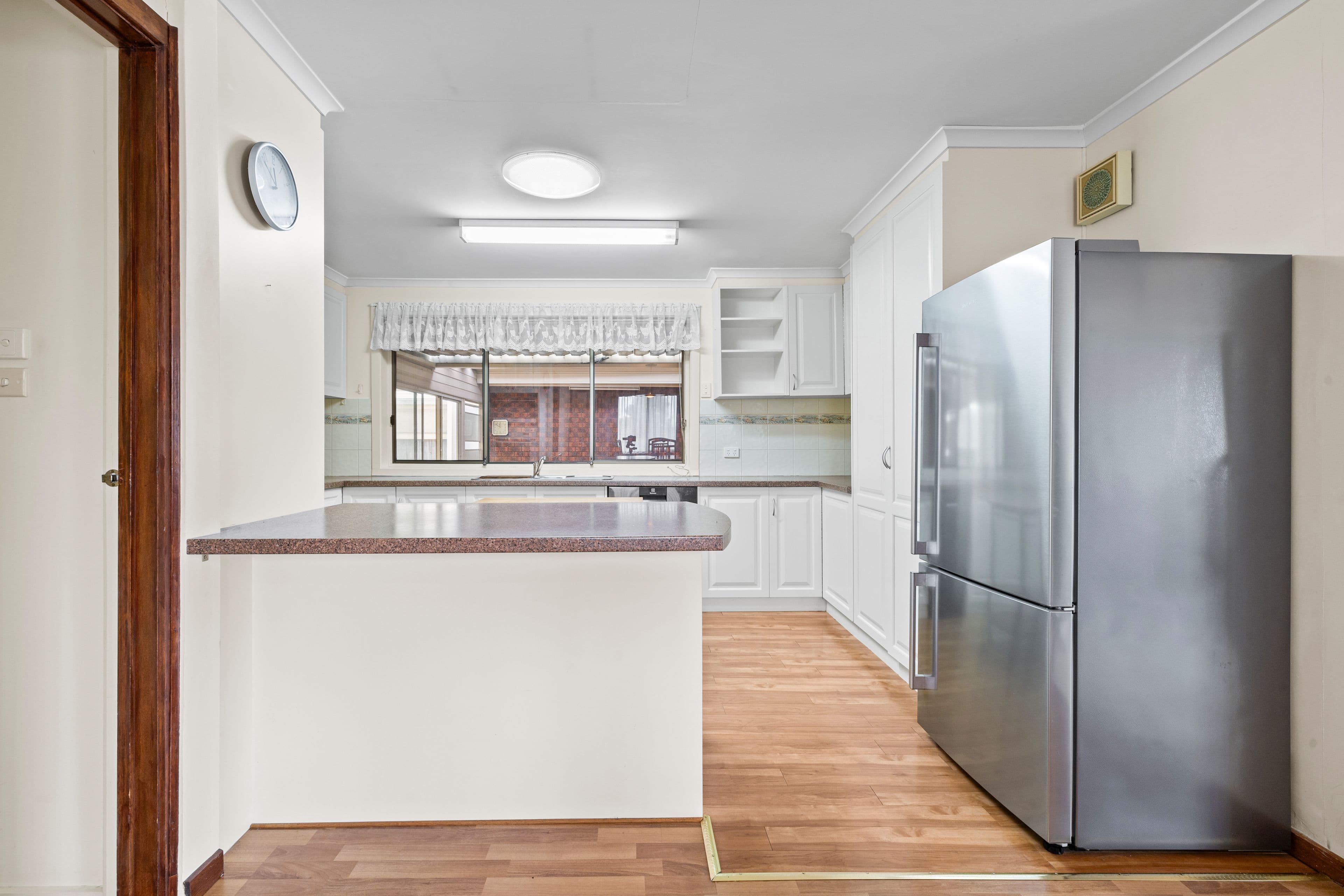 68 Brook Street, Sunbury VIC 3429, Sunbury - Thumbnail 4