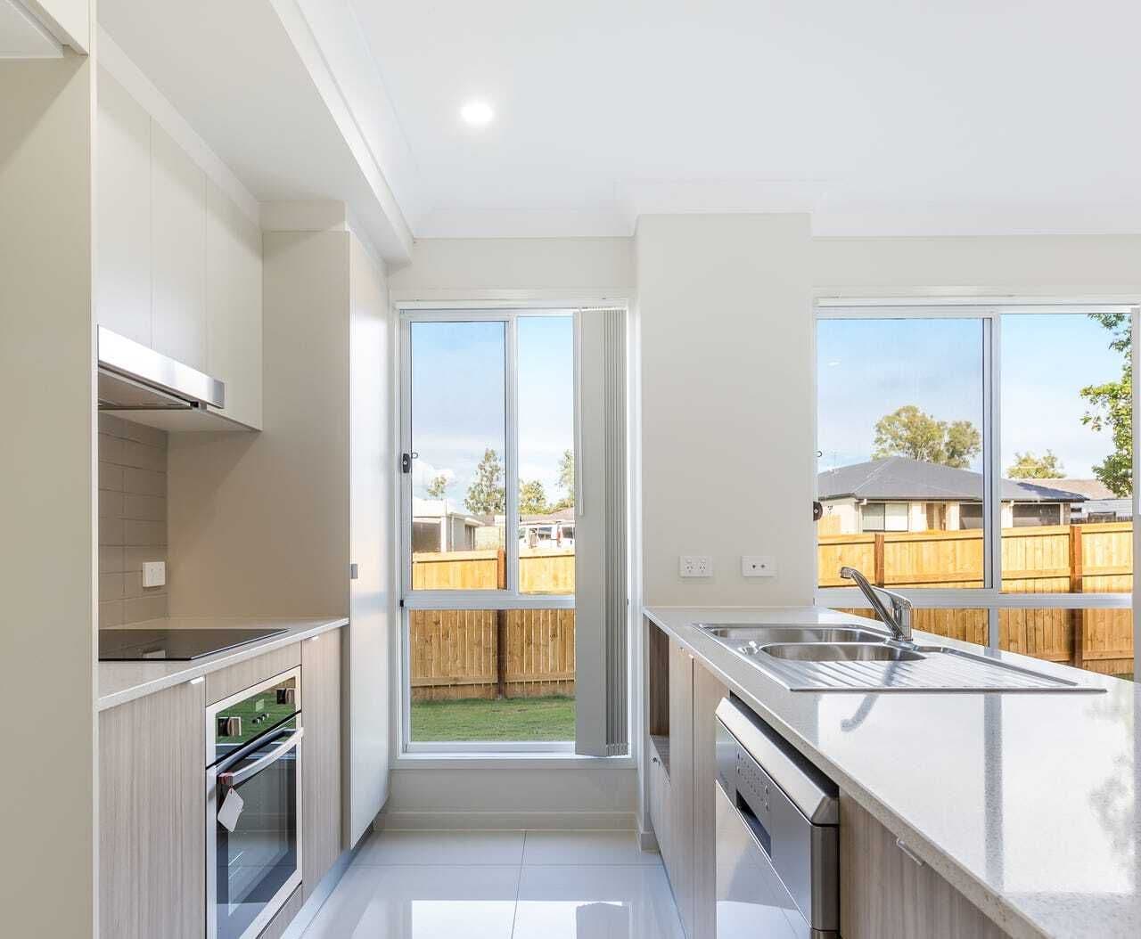 57 Wright Crescent, Flinders View QLD 4305, Flinders View - Thumbnail 3