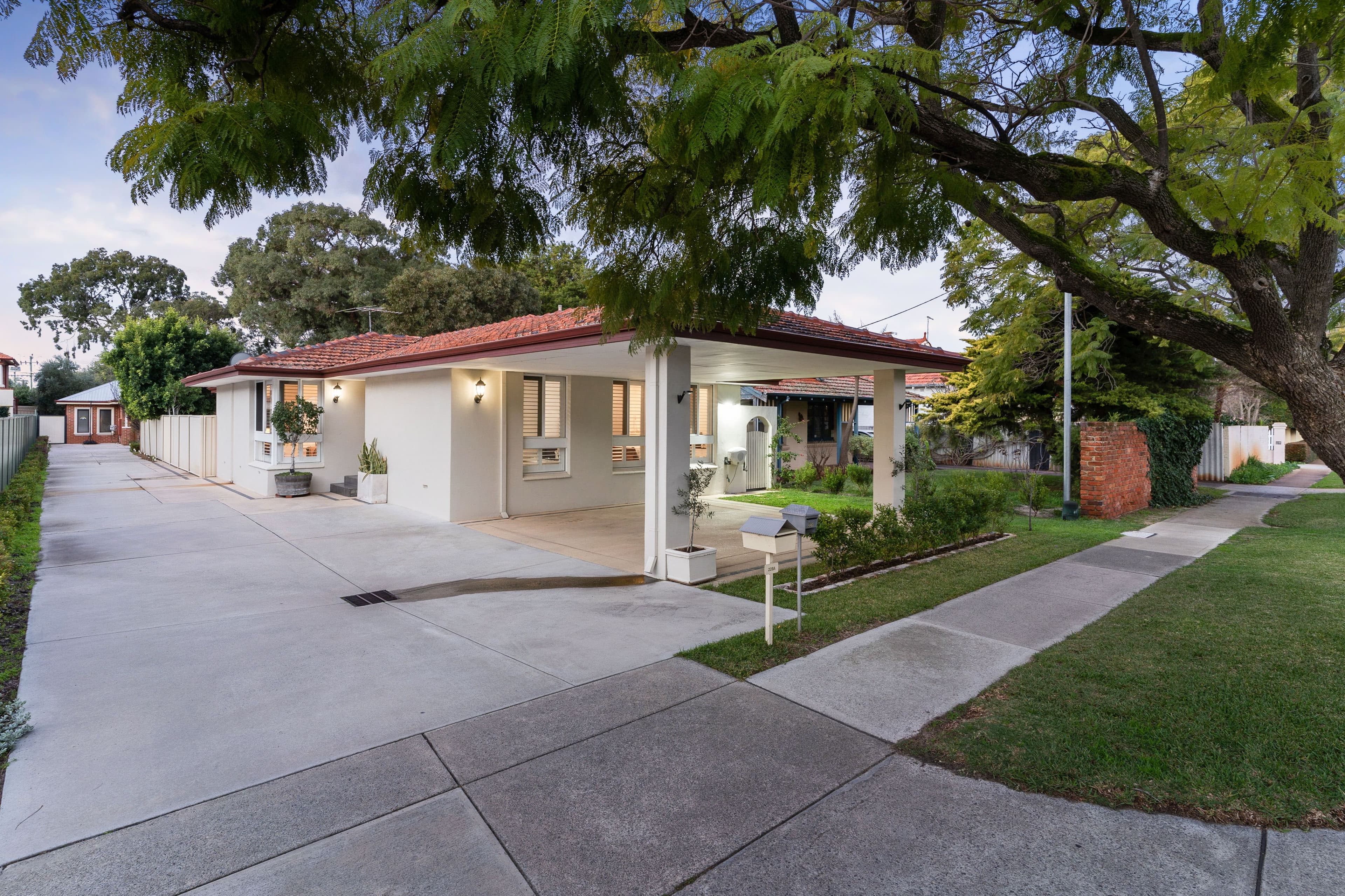 228 Crawford Road, Inglewood WA 6052, Inglewood - Thumbnail 2