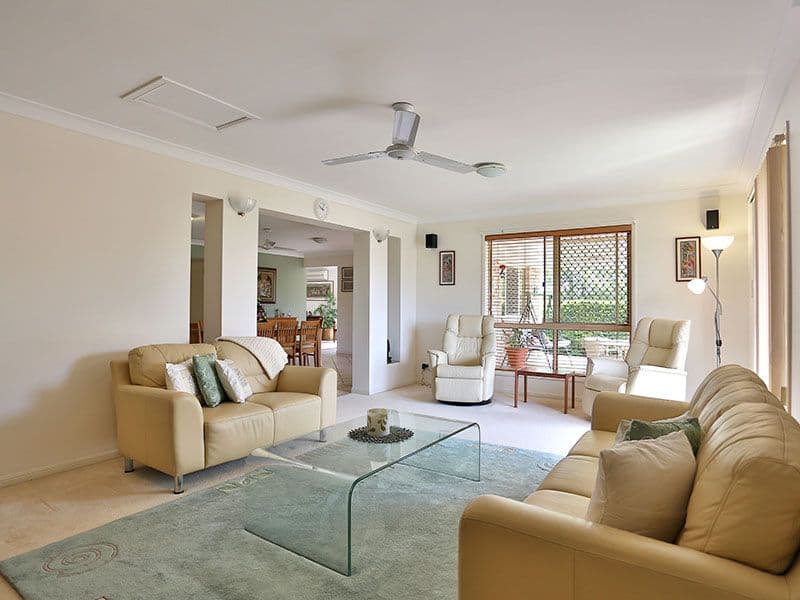 203 Bangalow Street, Bridgeman Downs QLD 4035, Bridgeman Downs - Thumbnail 4