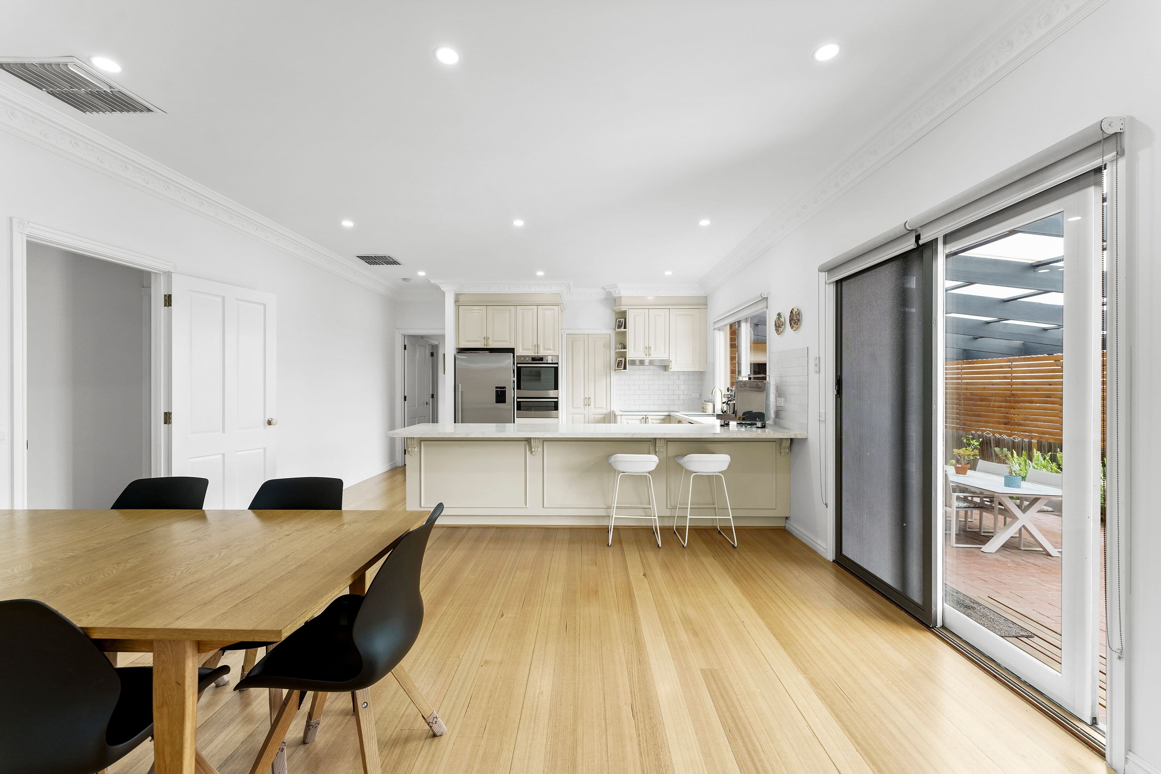 100 Stewarts Lane, Sunbury VIC 3429, Sunbury - Thumbnail 5