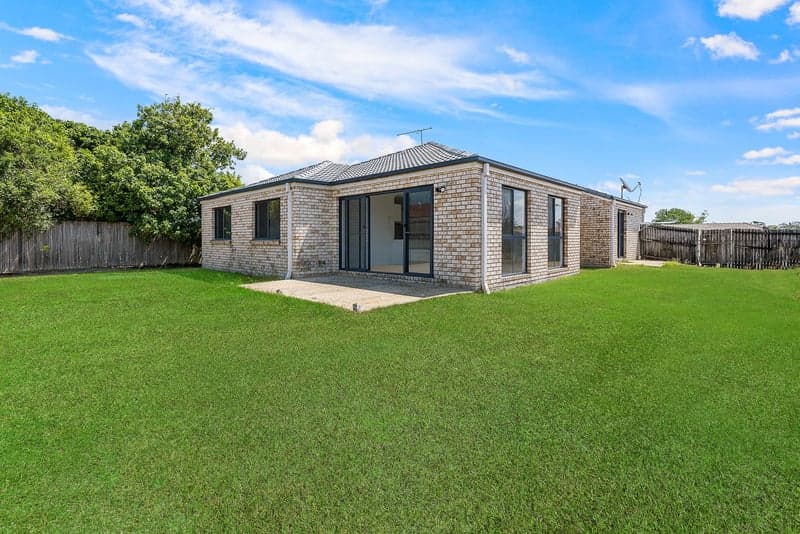 16 Parkview Street, Morayfield - Thumbnail 2