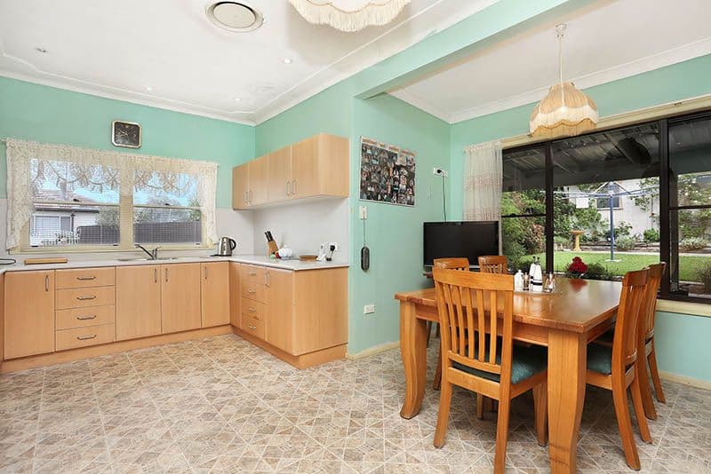 137 The Boulevarde, Fairfield Heights - Thumbnail 3