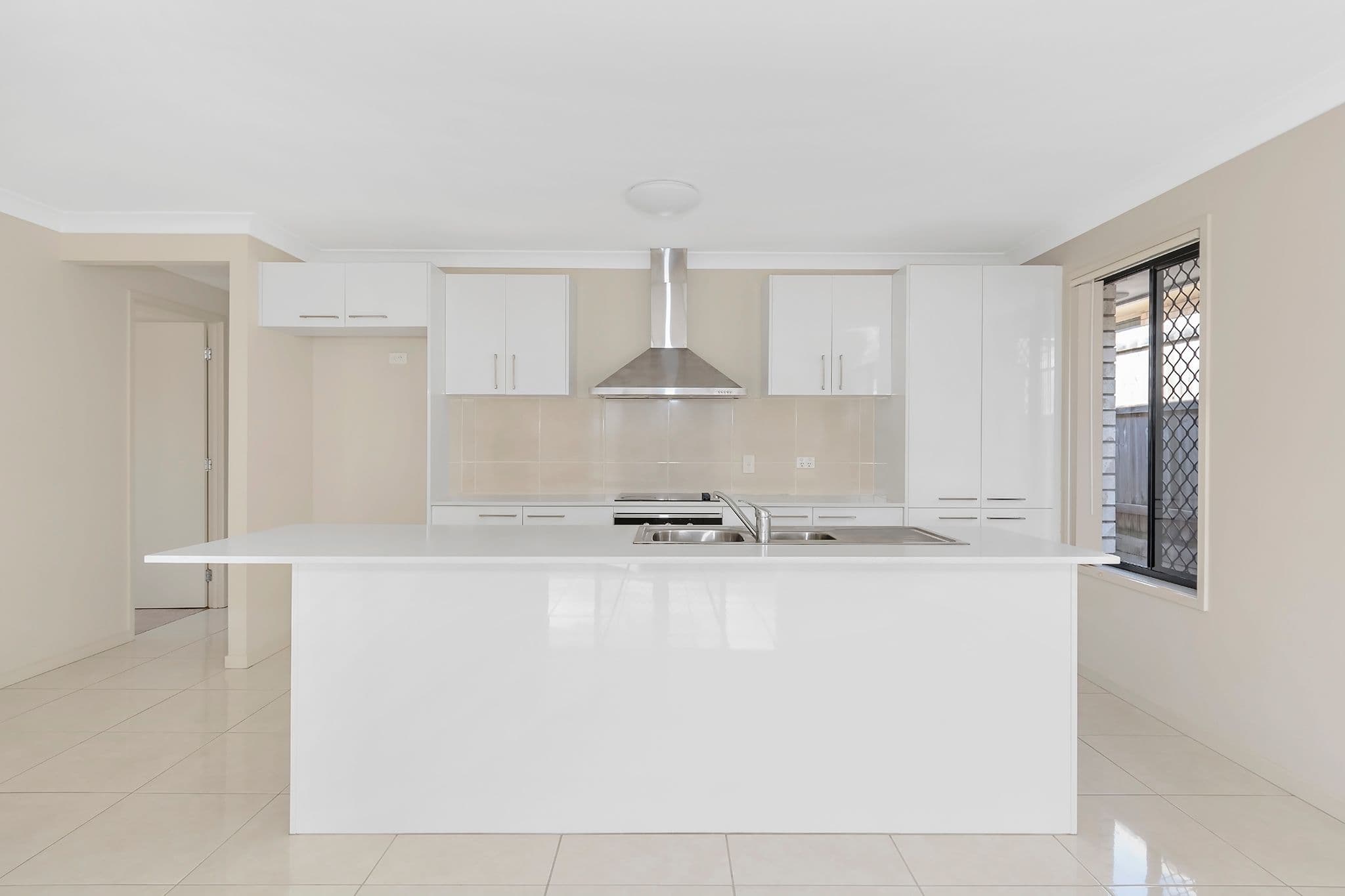 7 Tiffany Way, Pimpama QLD 4209, Pimpama - Thumbnail 2