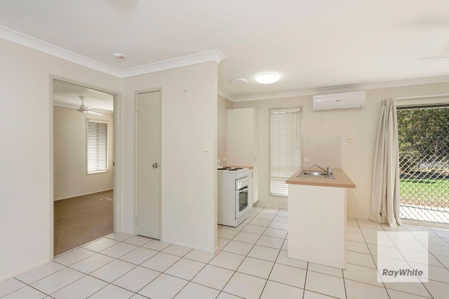 75 Sylvan Drive, Moore Park Beach QLD 4670, Moore Park Beach - Thumbnail 7