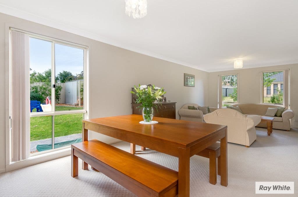 16 Norman Clark Crescent, HORSLEY NSW 2530, Horsley - Thumbnail 4