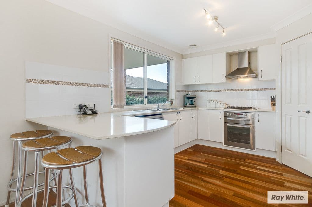 16 Norman Clark Crescent, HORSLEY NSW 2530, Horsley - Thumbnail 5