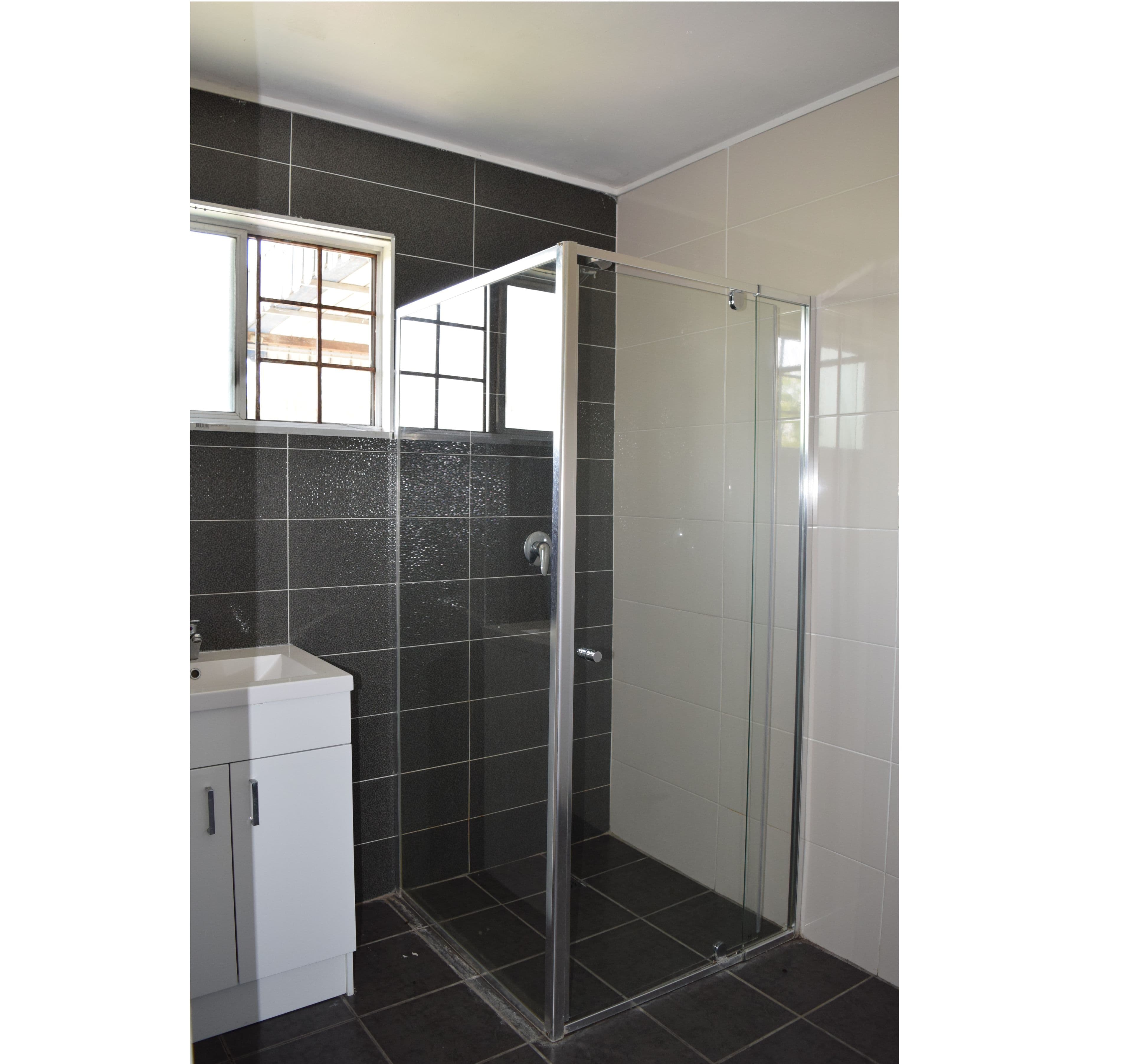 58 Ewing Road, Woodridge QLD 4114, Woodridge - Thumbnail 4